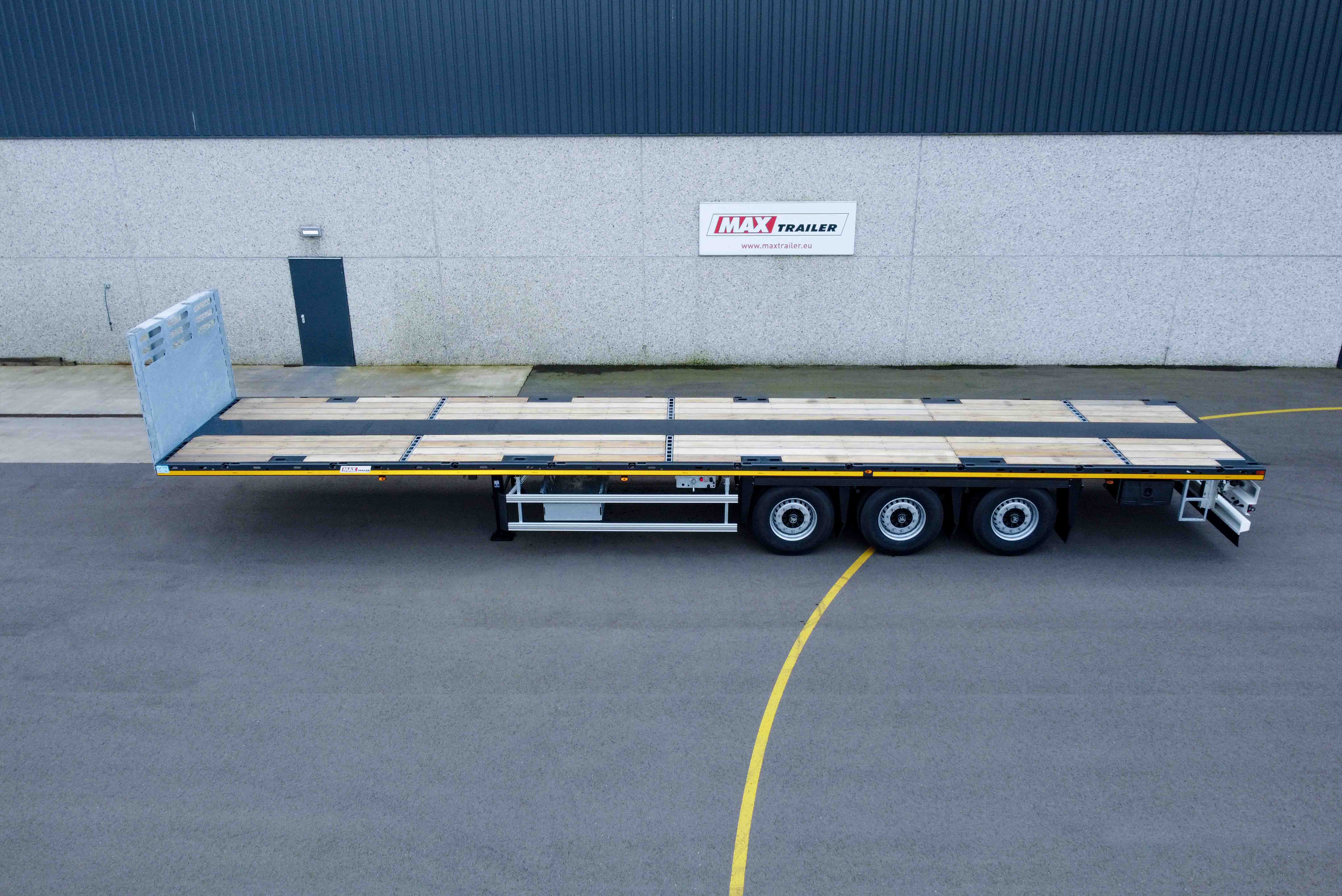 Flatbed trailer MAX Trailer MAX200 Vehicle for sale