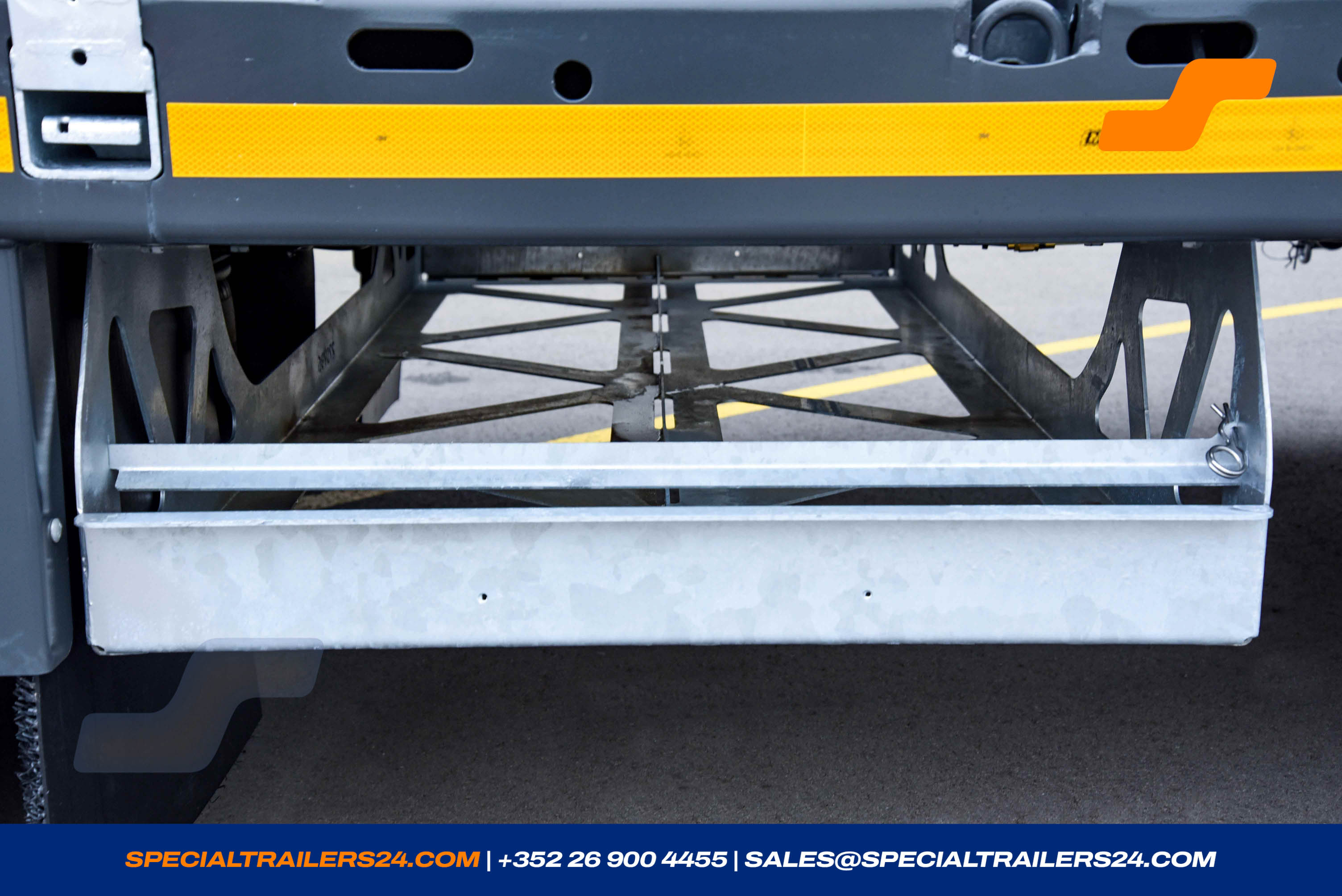 Flatbed trailer MAX Trailer MAX200 Vehicle for sale