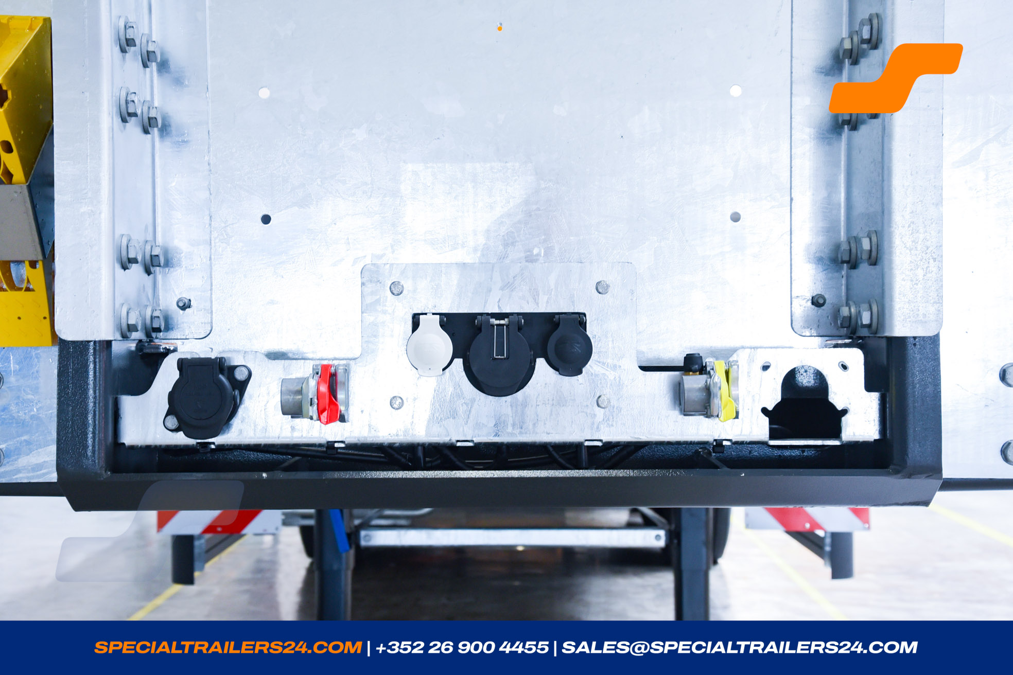 Flatbed trailer MAX Trailer MAX200 Vehicle for sale (image count prefix 9/30)
