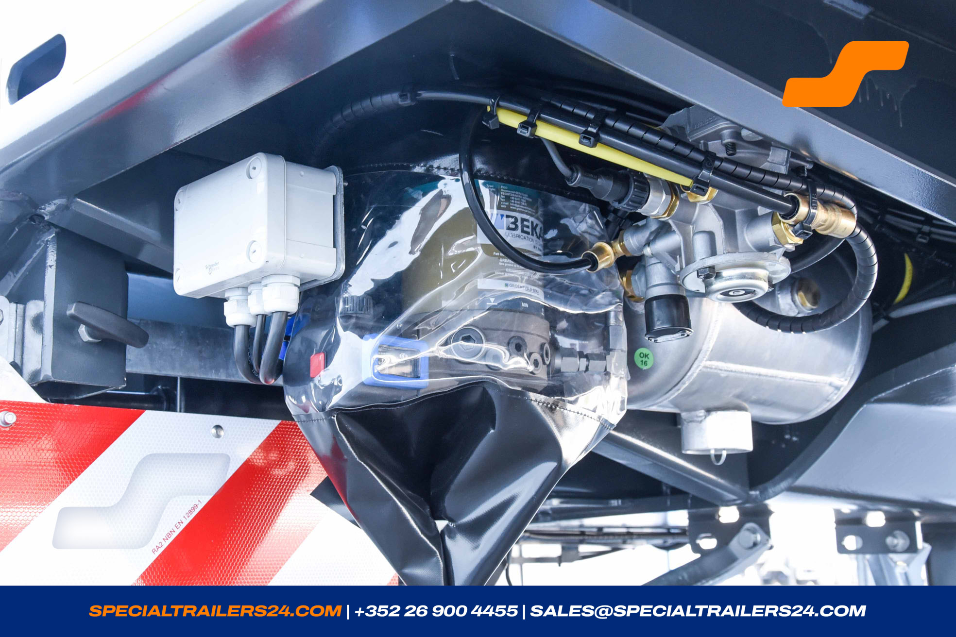 Flatbed trailer MAX Trailer MAX210 Vehicle for sale