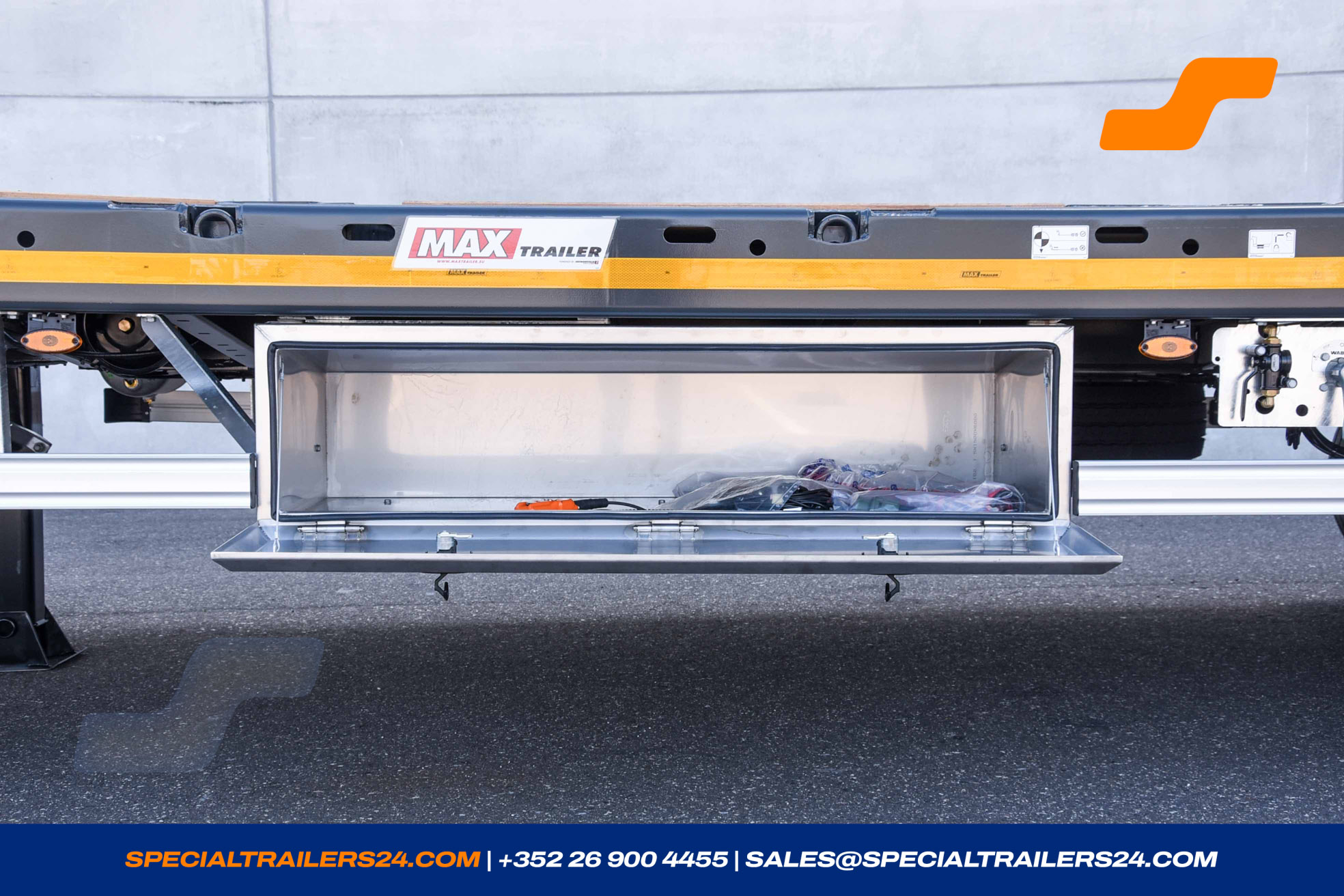 Flatbed trailer MAX Trailer MAX210 Vehicle for sale