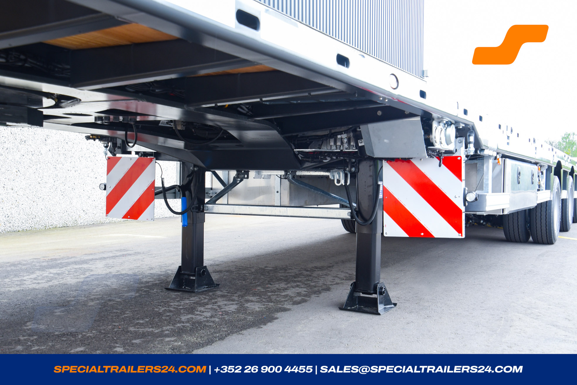 Flatbed trailer MAX Trailer MAX210 Vehicle for sale