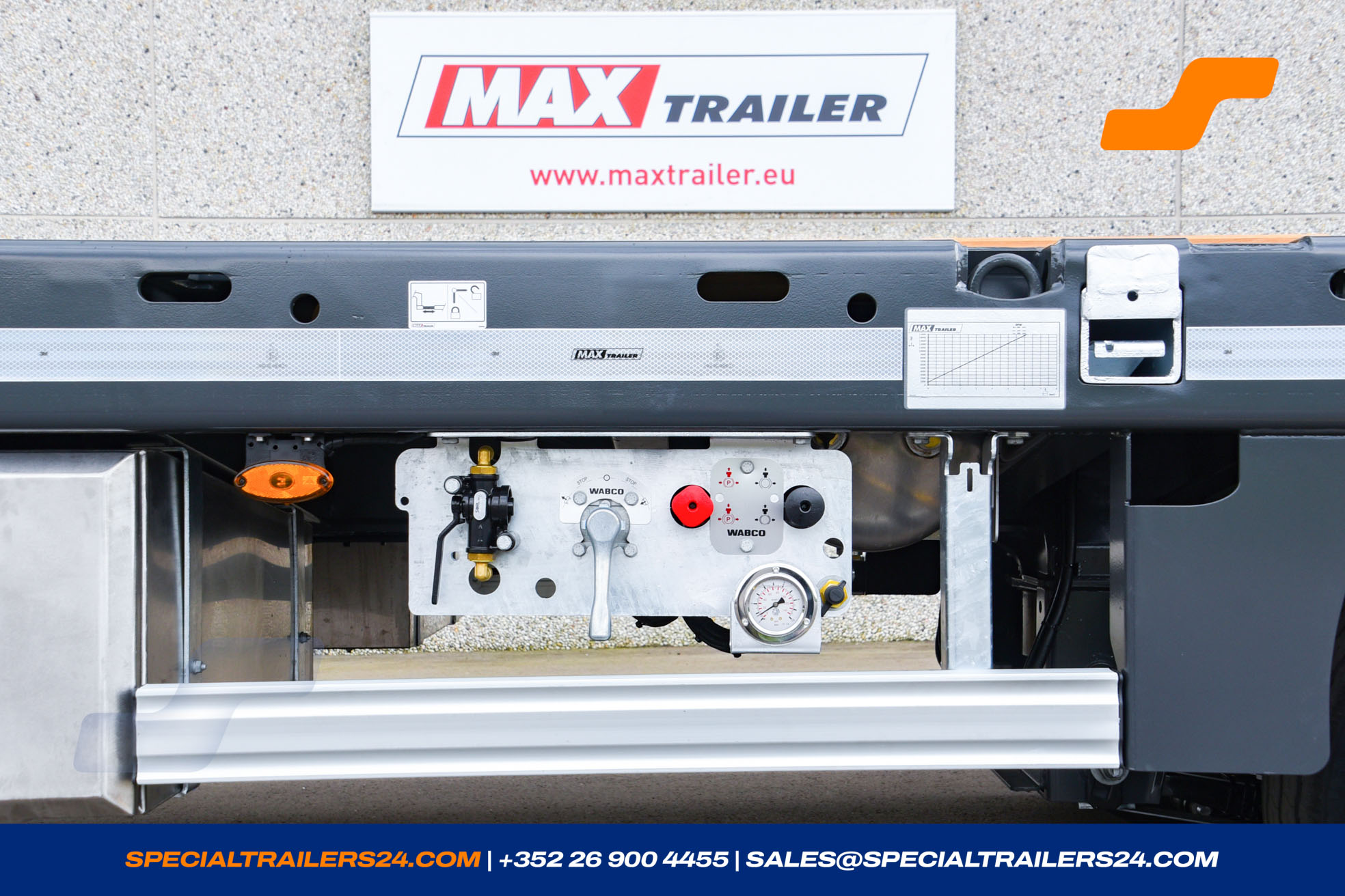 Flatbed trailer MAX Trailer MAX210 Vehicle for sale