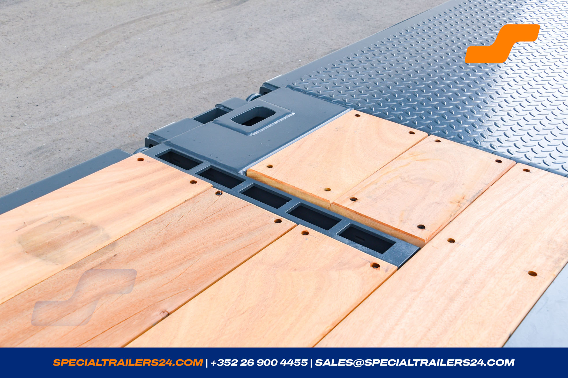 Flatbed trailer MAX Trailer MAX210 Vehicle for sale