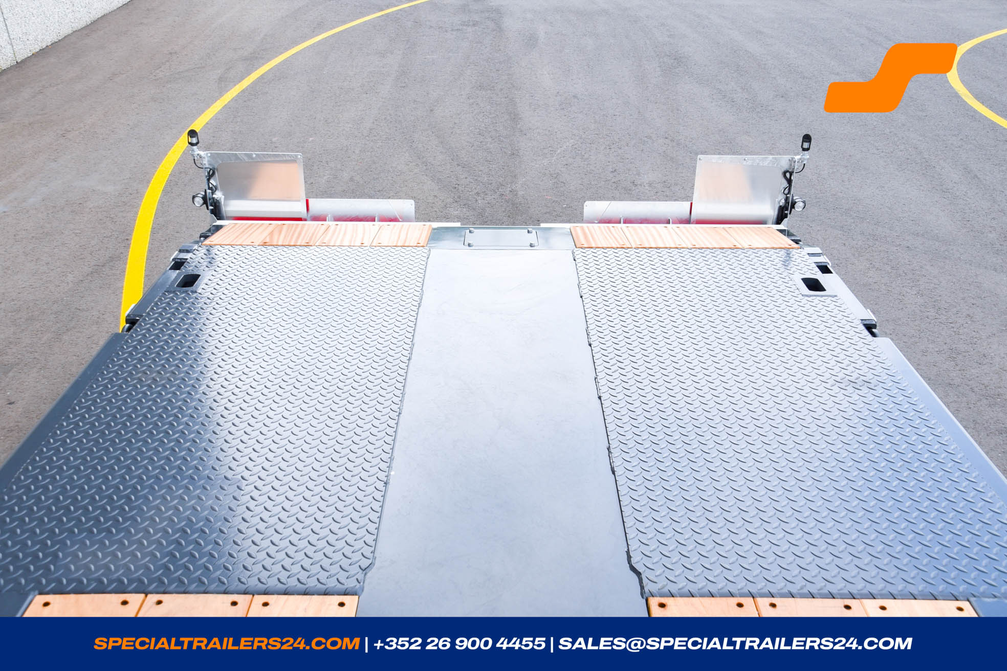 Flatbed trailer MAX Trailer MAX210 Vehicle for sale