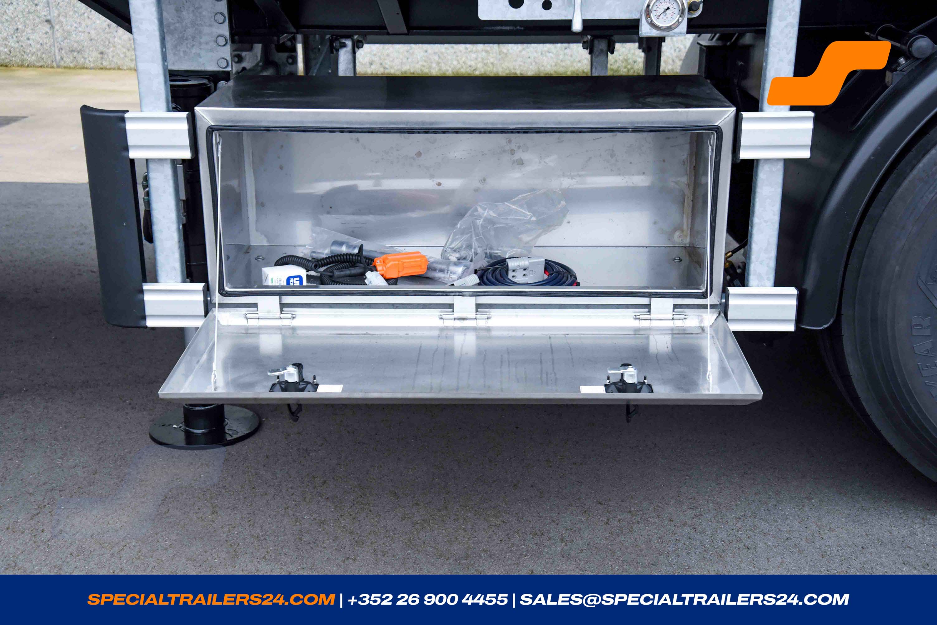 Flatbed trailer MAX Trailer MAX410 Vehicle for sale