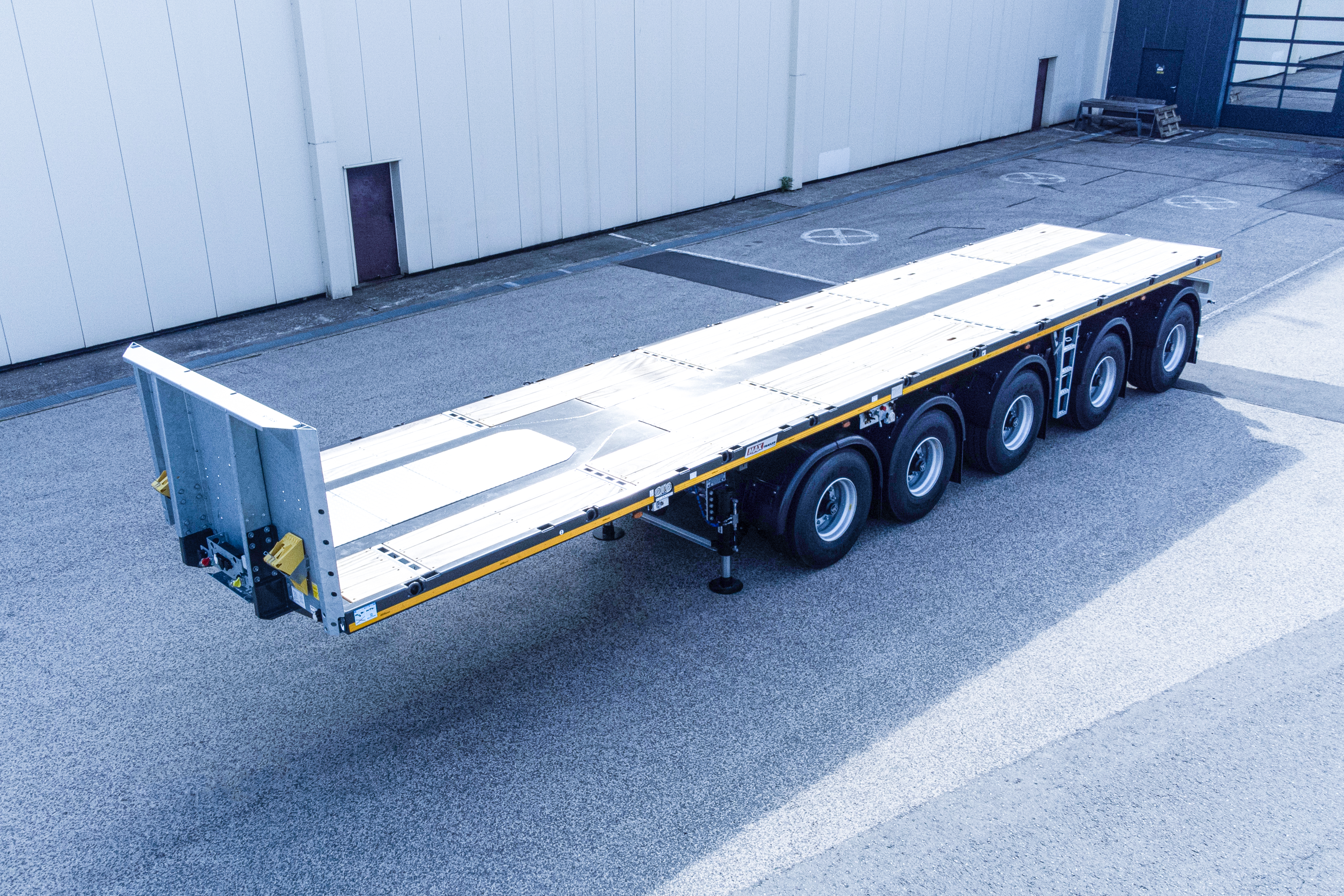 Flatbed trailer MAX Trailer MAX410 Vehicle for sale