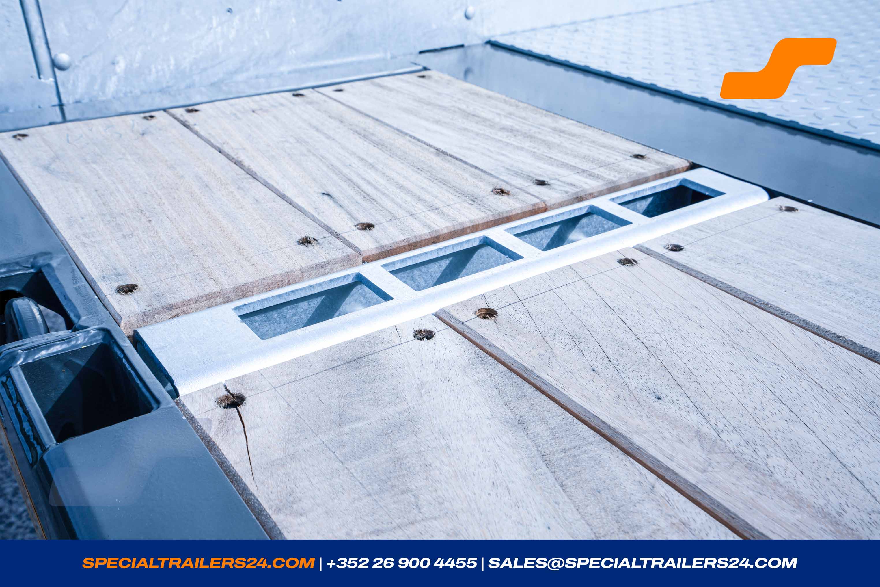 Flatbed trailer MAX Trailer MAX410 Vehicle for sale