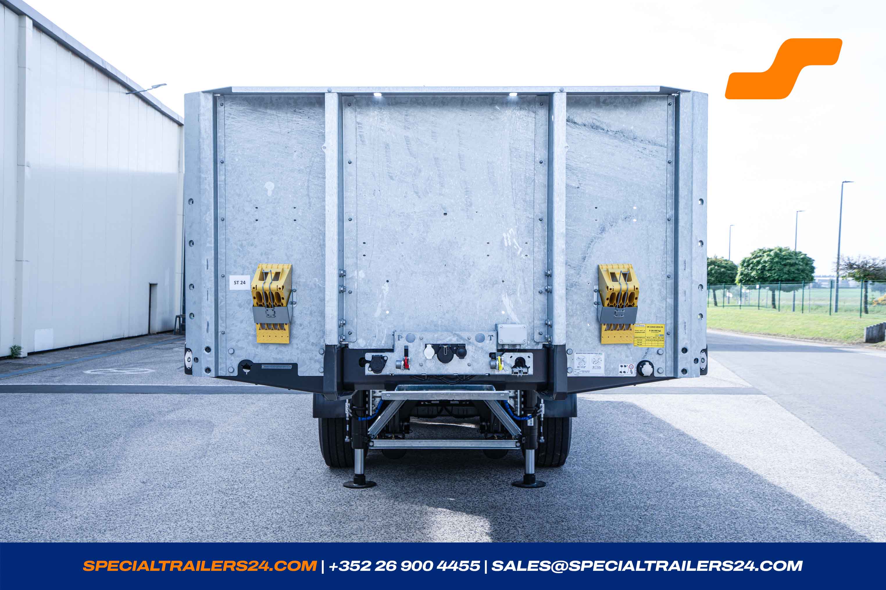 Flatbed trailer MAX Trailer MAX410 Vehicle for sale