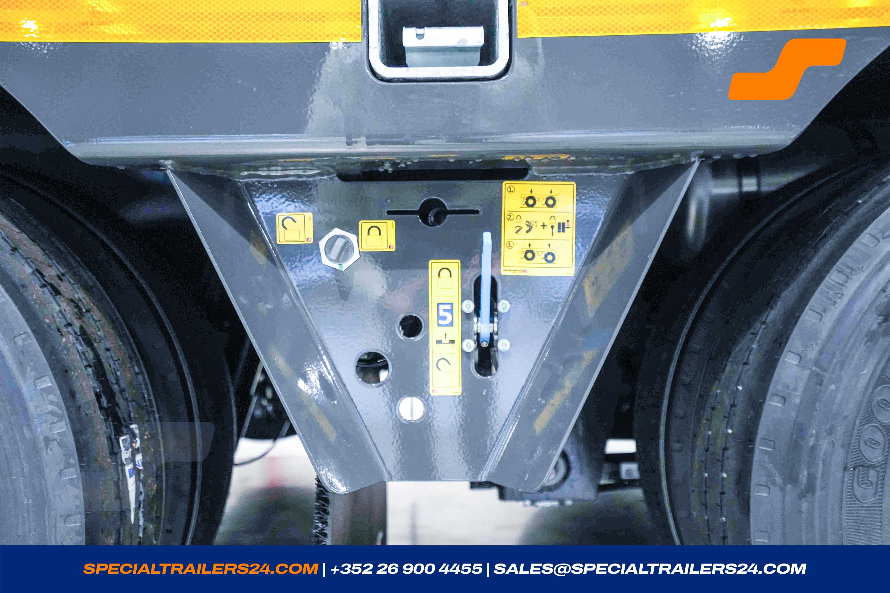 Low loader Faymonville MultiMAX Vehicle for sale