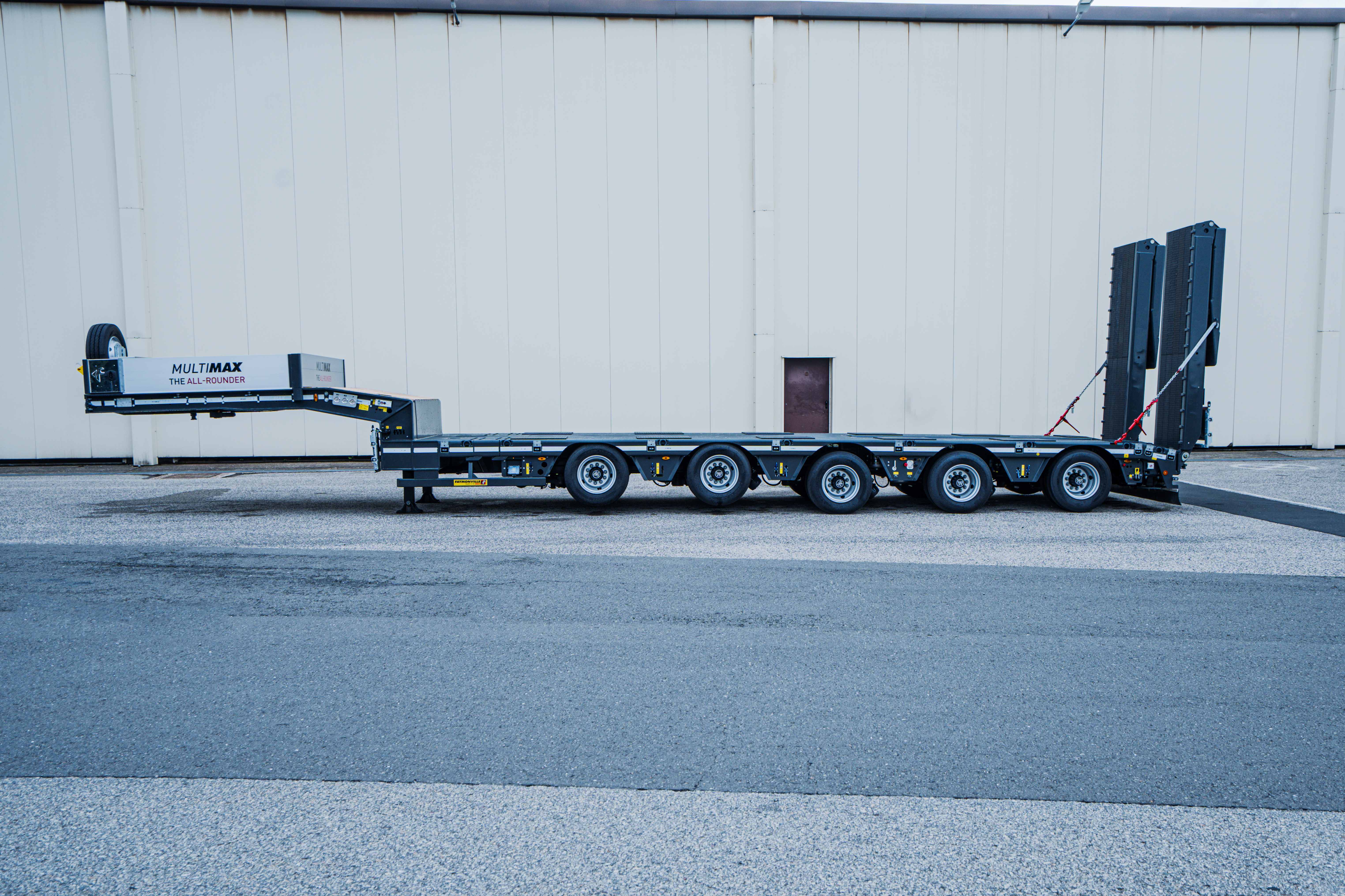 Low loader Faymonville MultiMAX Vehicle for sale