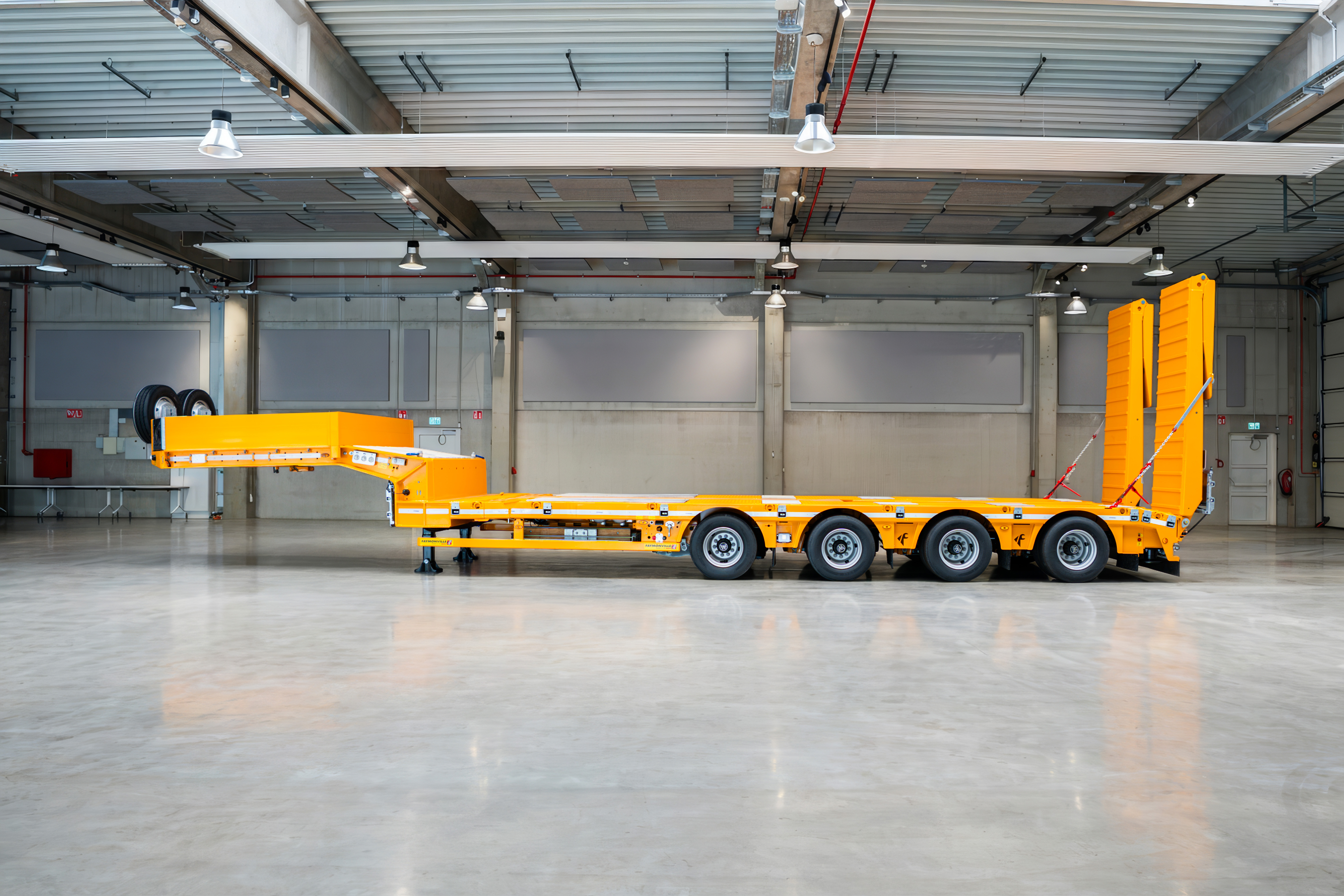 Low loader Faymonville MultiMAX Vehicle for sale