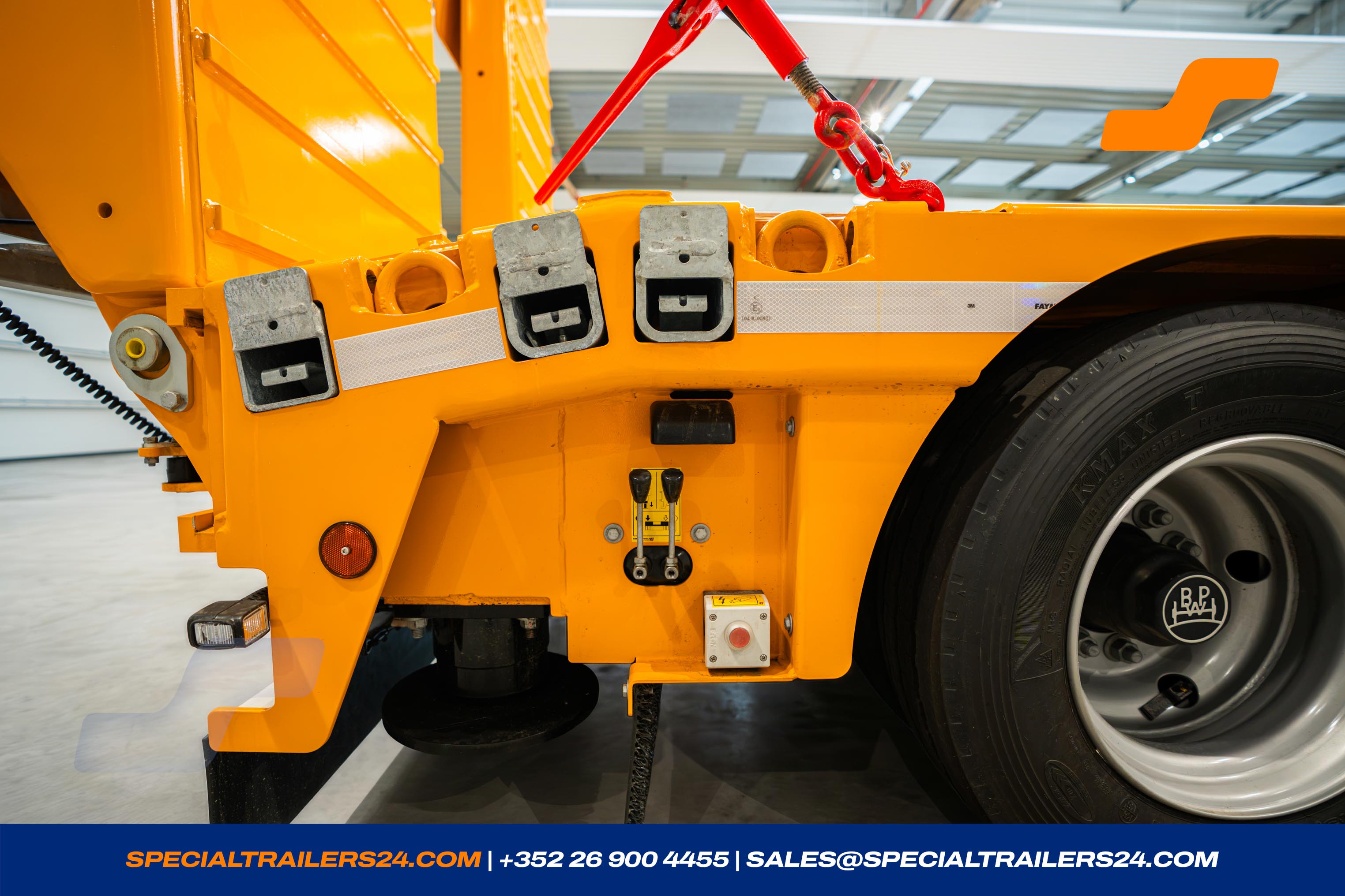 Low loader Faymonville MultiMAX Vehicle for sale (image count prefix 30/40)