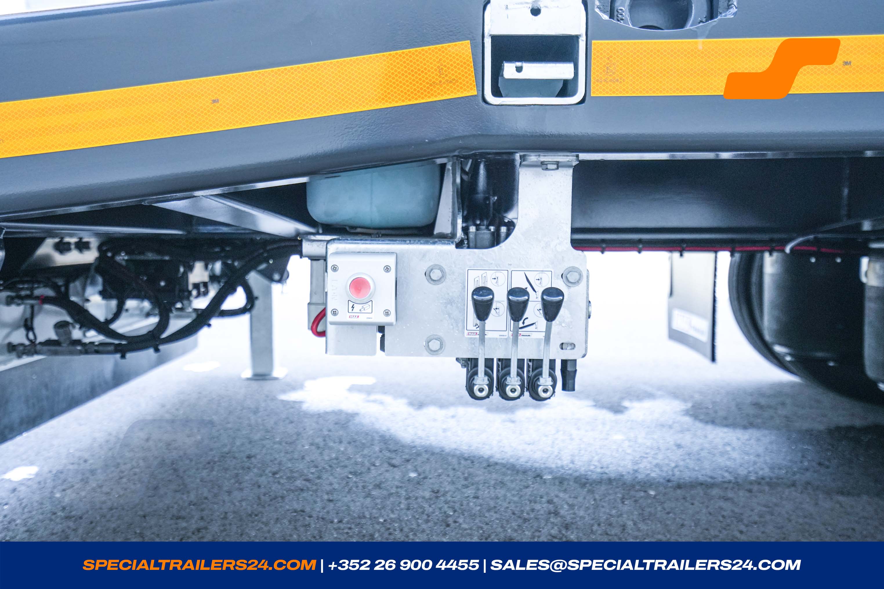 Low loader MAX Trailer MAX100 Vehicle for sale