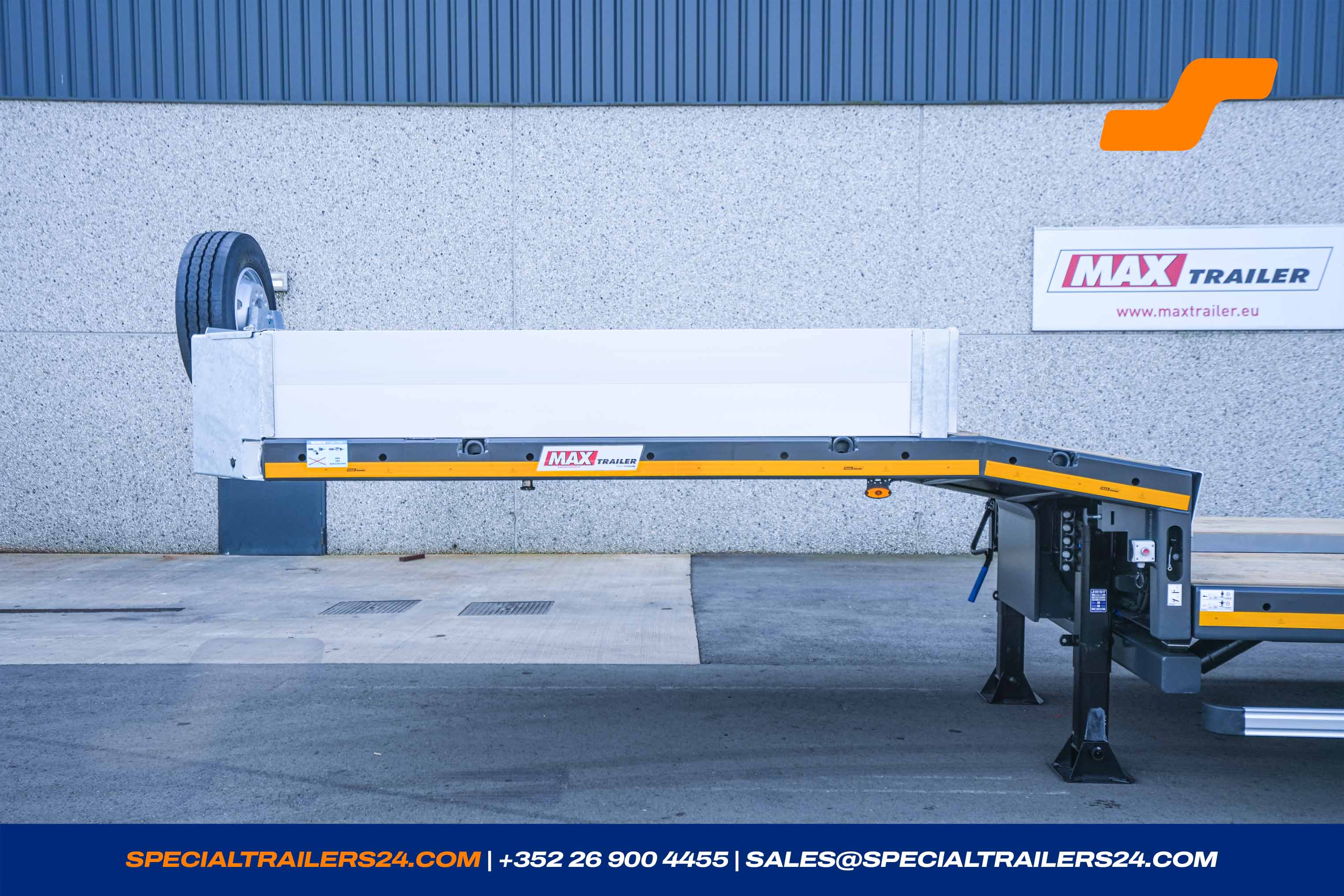 Low loader MAX Trailer MAX100 Vehicle for sale