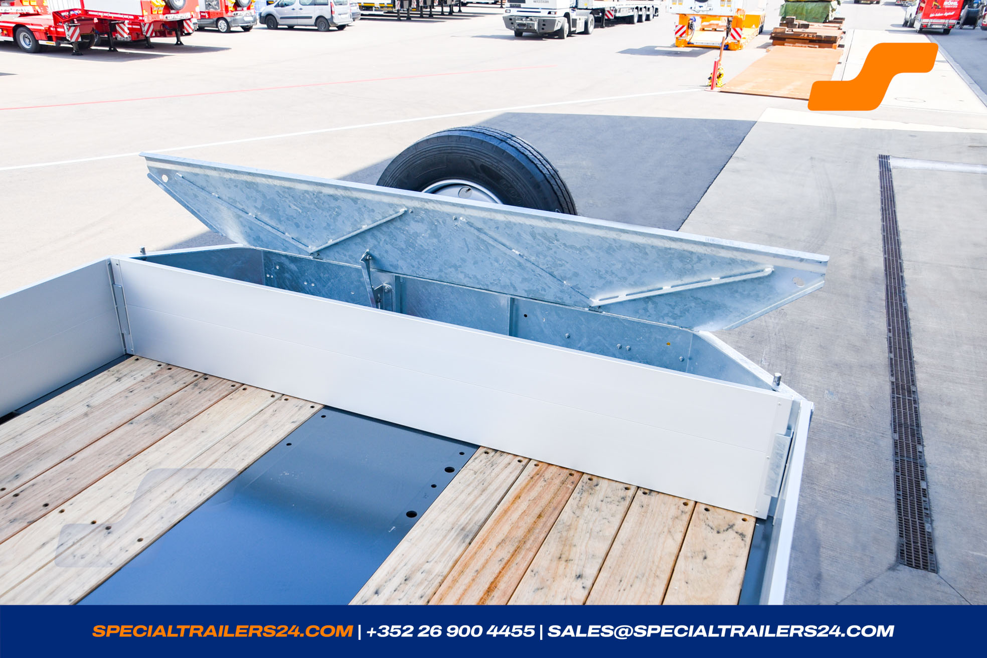 Low loader MAX Trailer MAX100 Vehicle for sale