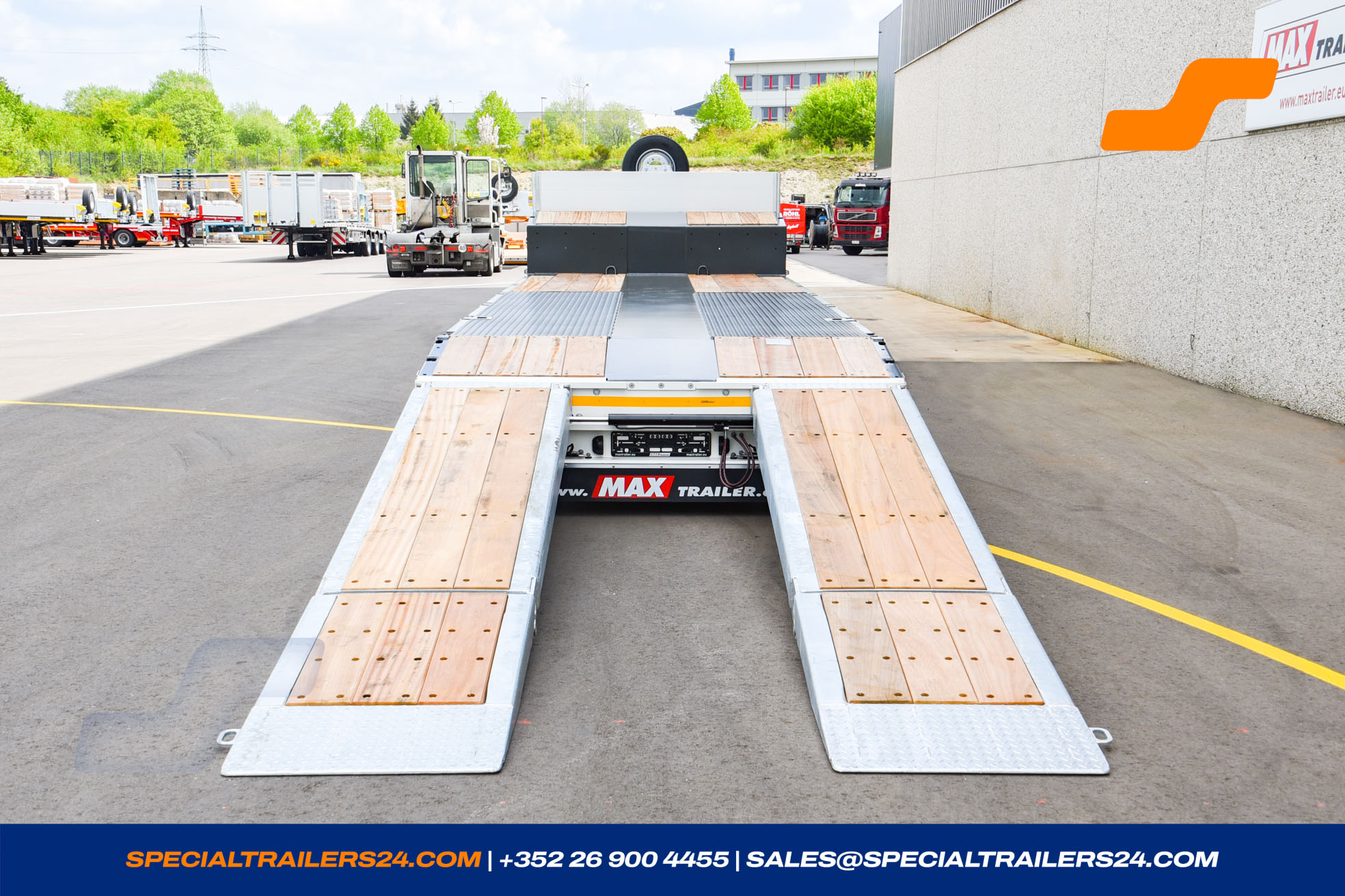 Low loader MAX Trailer MAX100 Vehicle for sale