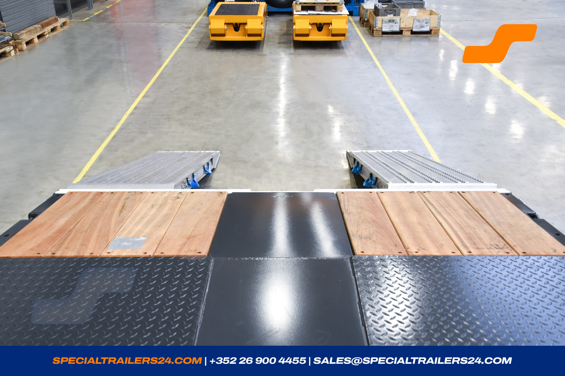 Low loader MAX Trailer MAX100 Vehicle for sale