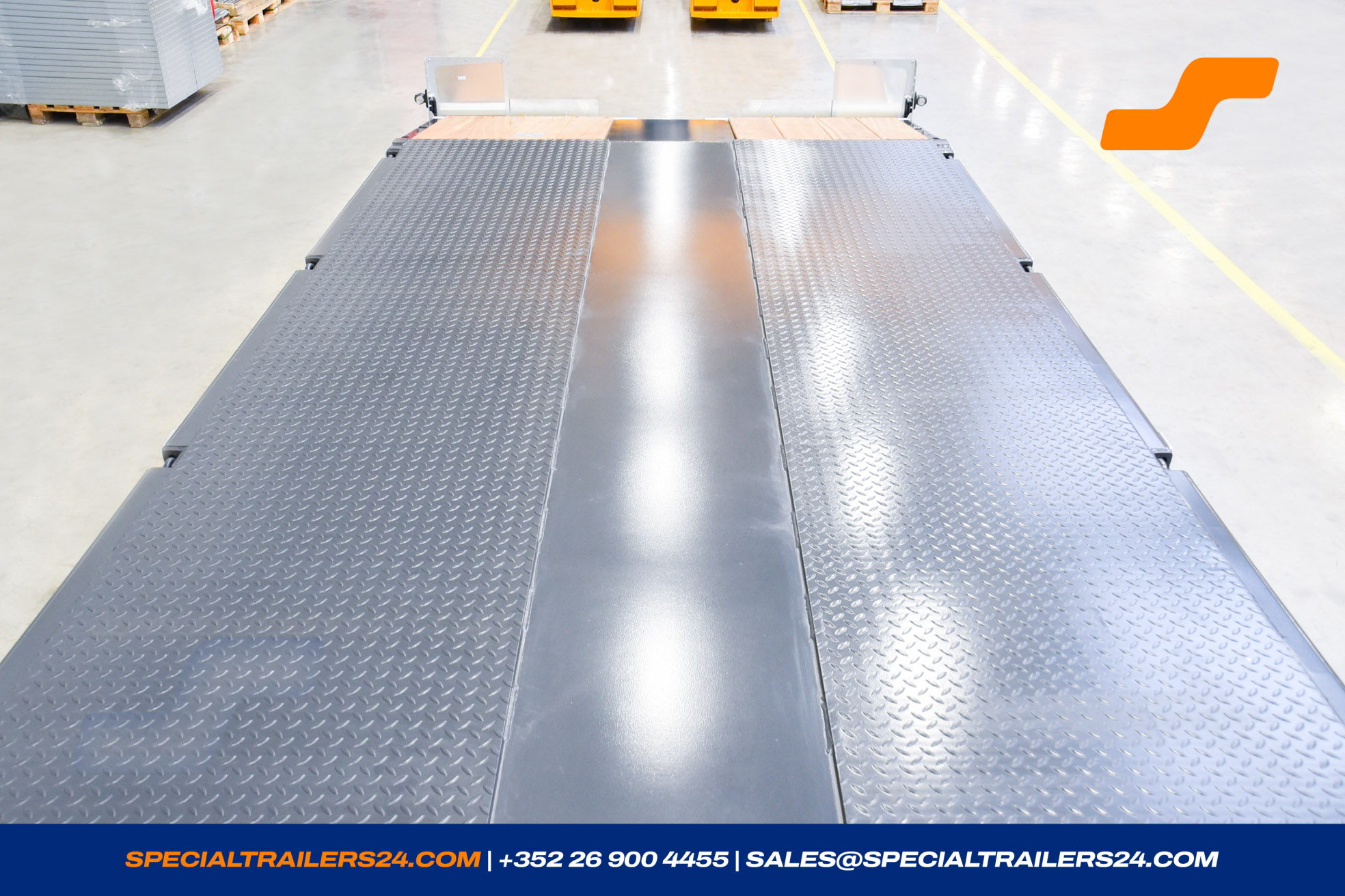 Low loader MAX Trailer MAX100 Vehicle for sale