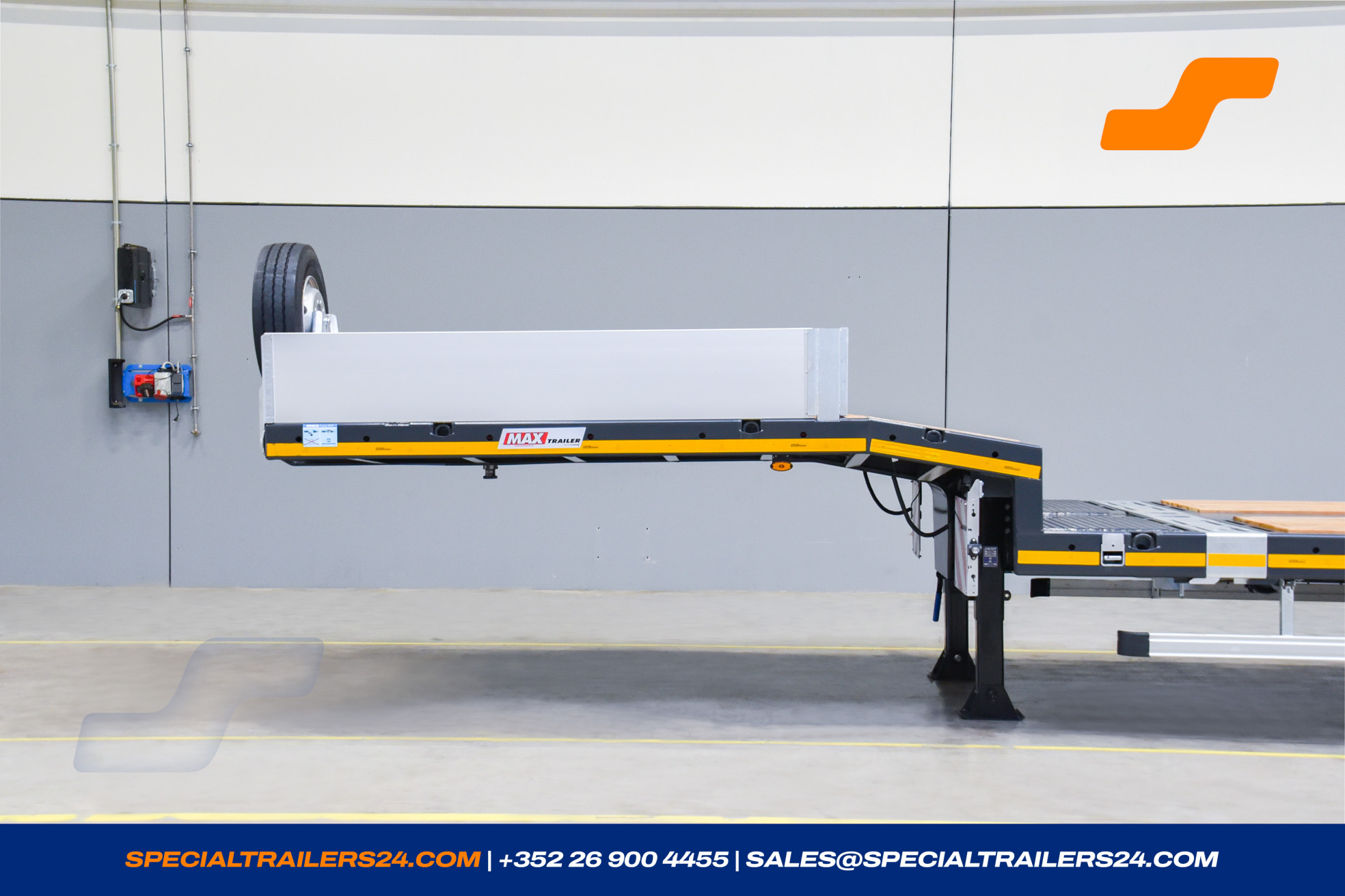 Low loader MAX Trailer MAX100 Vehicle for sale