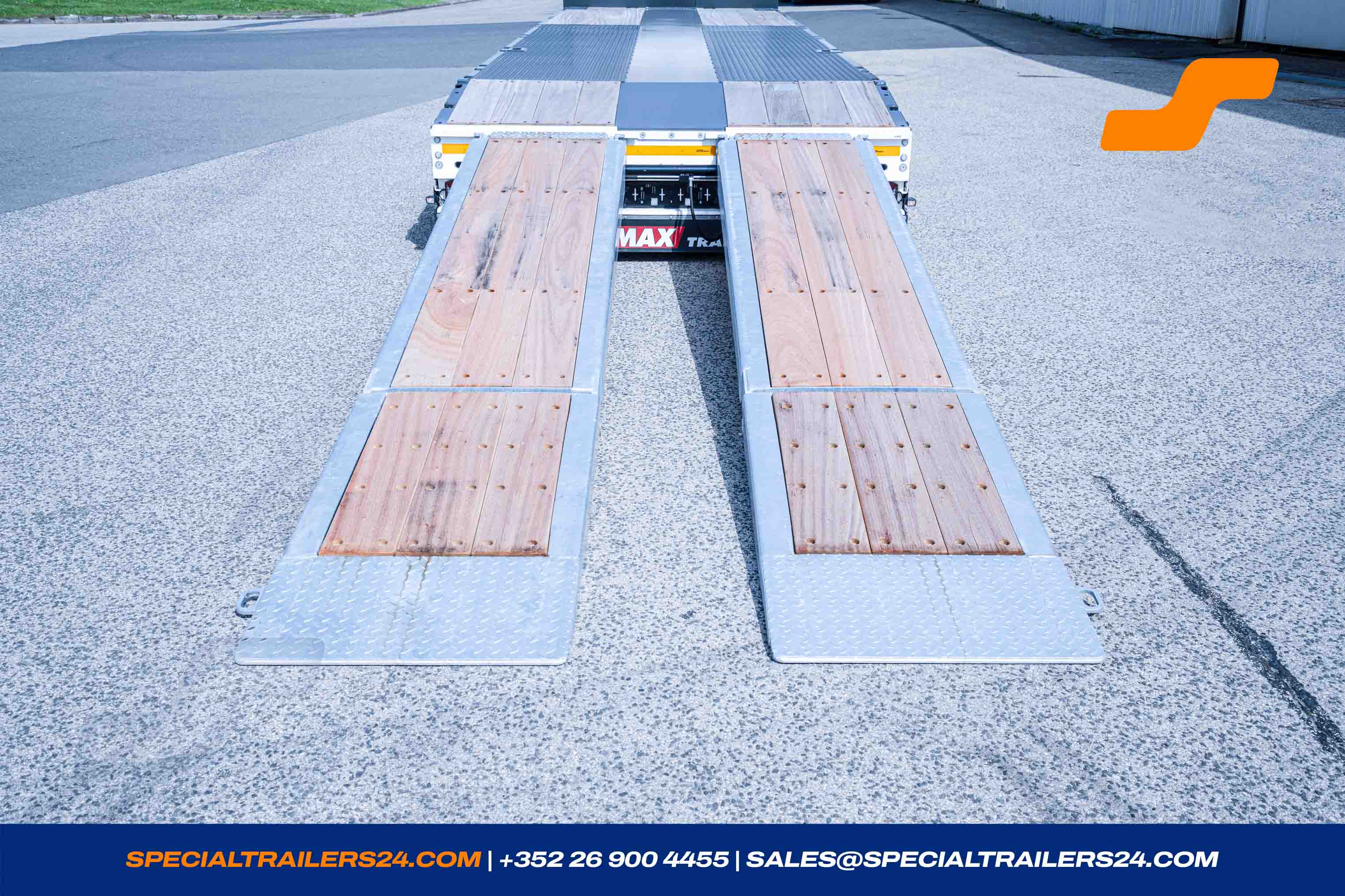 Low loader MAX Trailer MAX100 Vehicle for sale