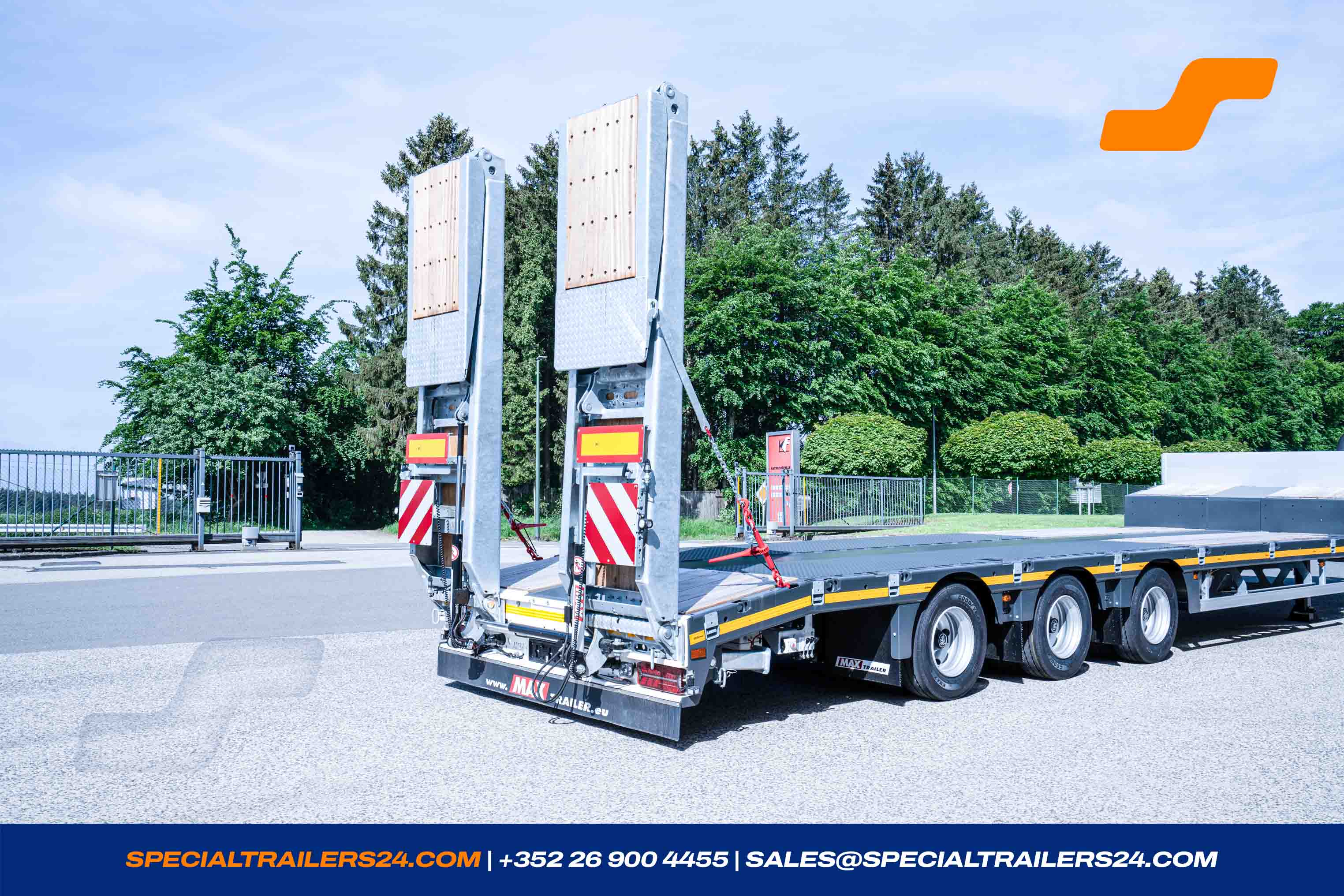 Low loader MAX Trailer MAX100 Vehicle for sale