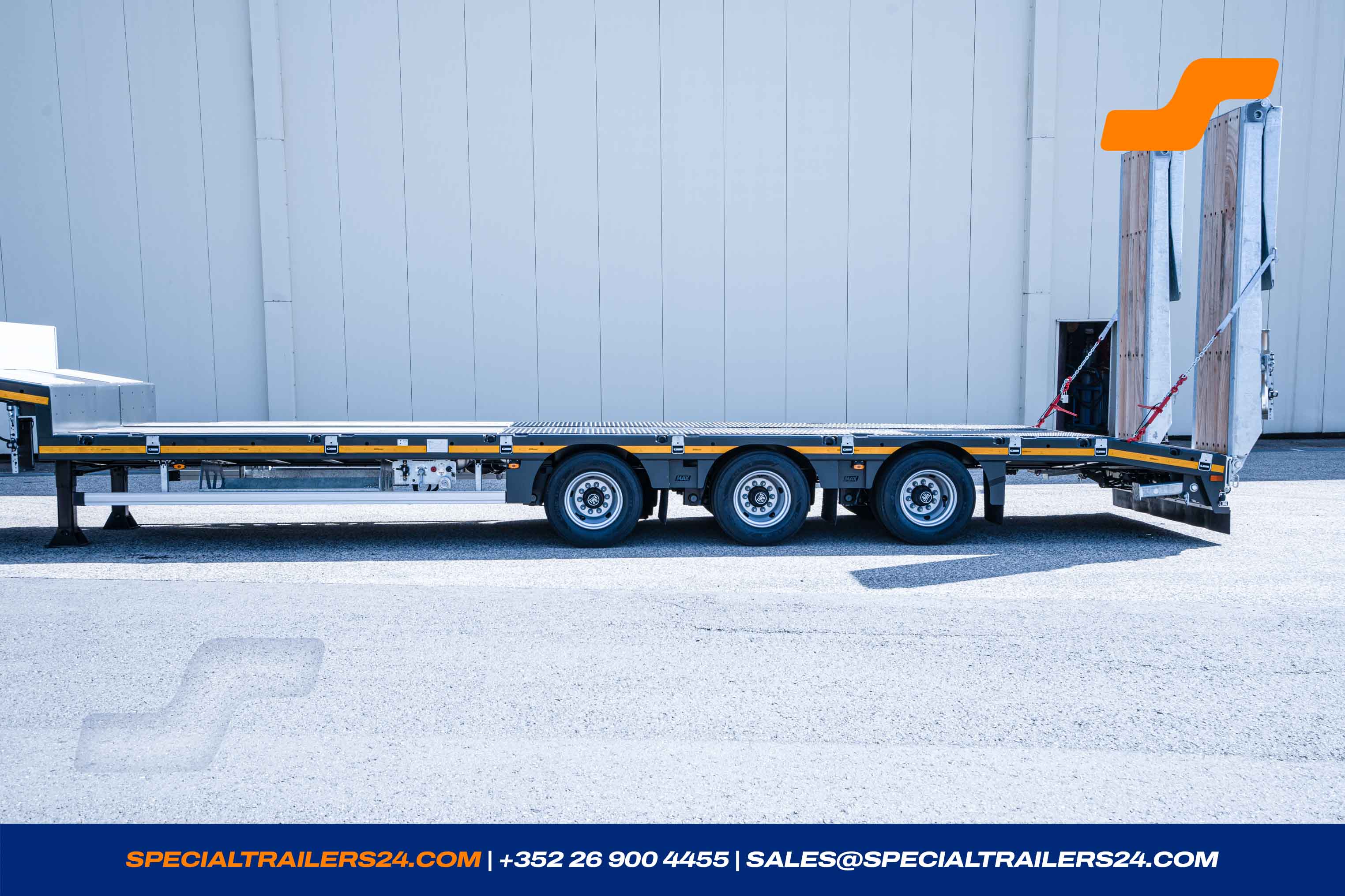 Low loader MAX Trailer MAX100 Vehicle for sale