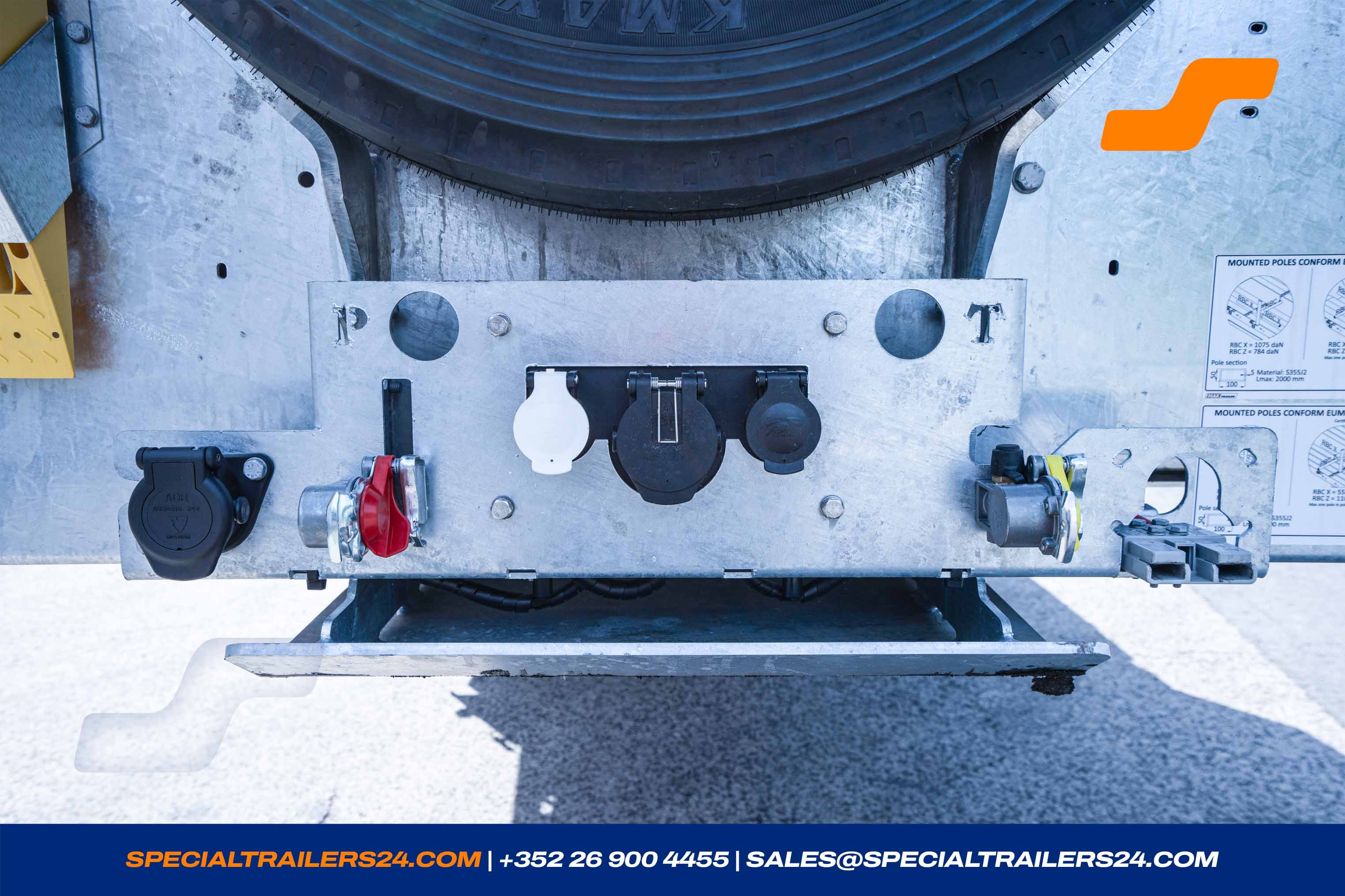 Low loader MAX Trailer MAX100 Vehicle for sale