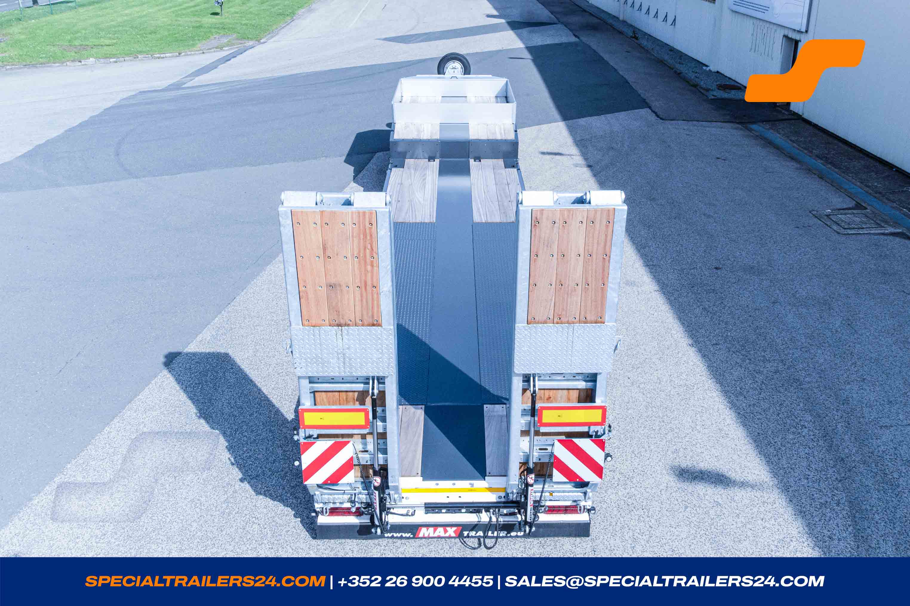Low loader MAX Trailer MAX100 Vehicle for sale
