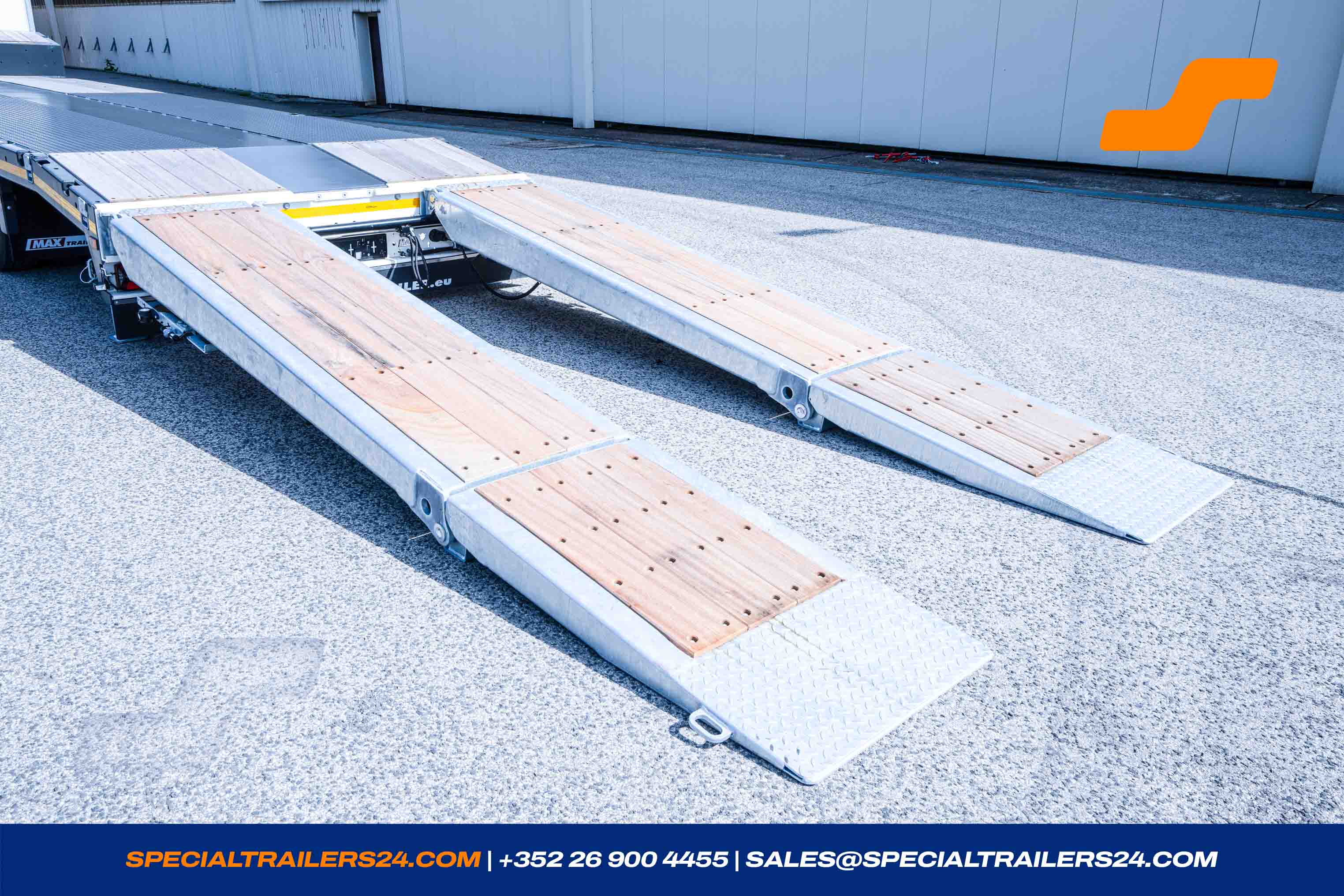 Low loader MAX Trailer MAX100 Vehicle for sale