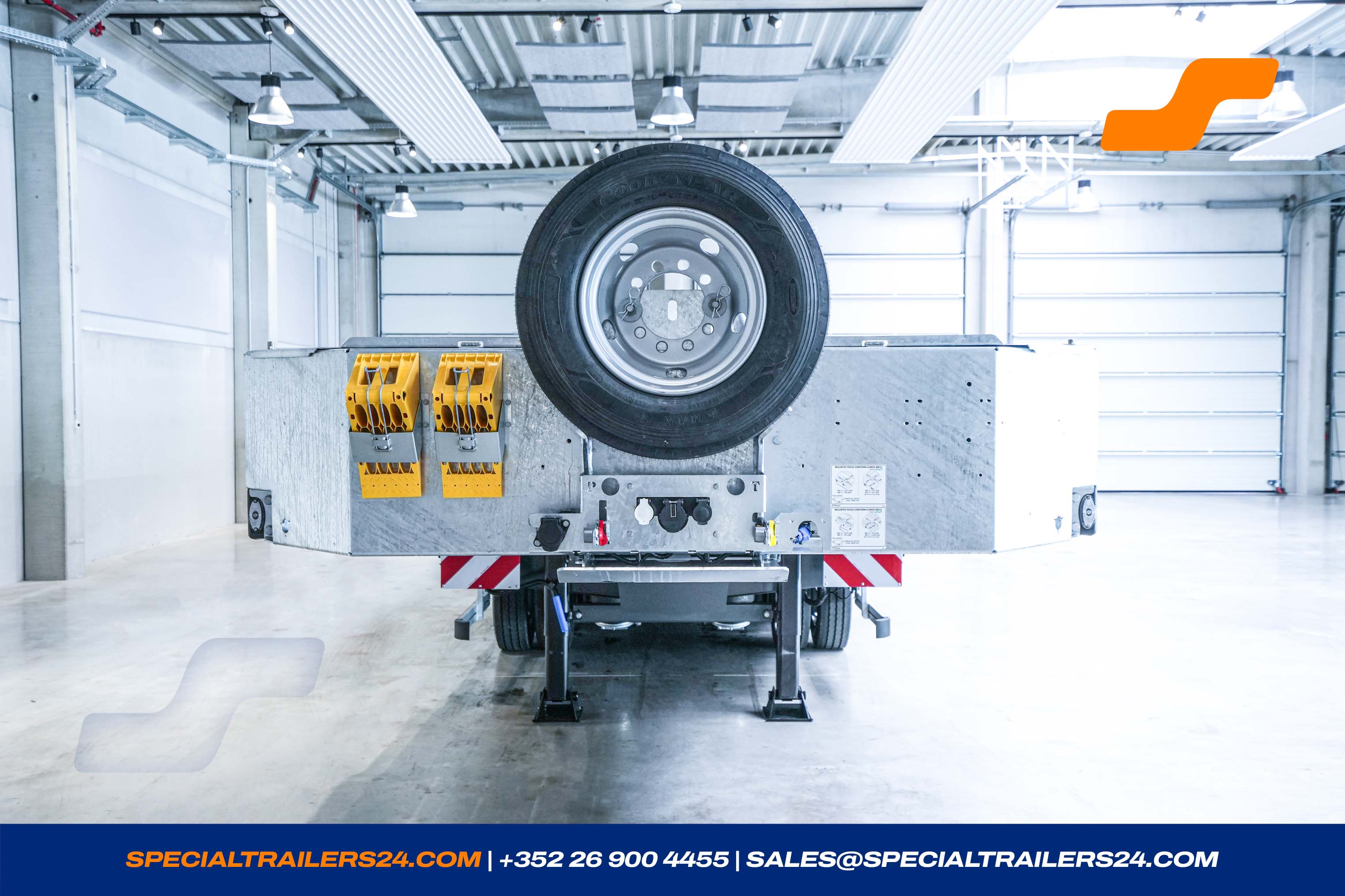 Low loader MAX Trailer MAX100 Vehicle for sale