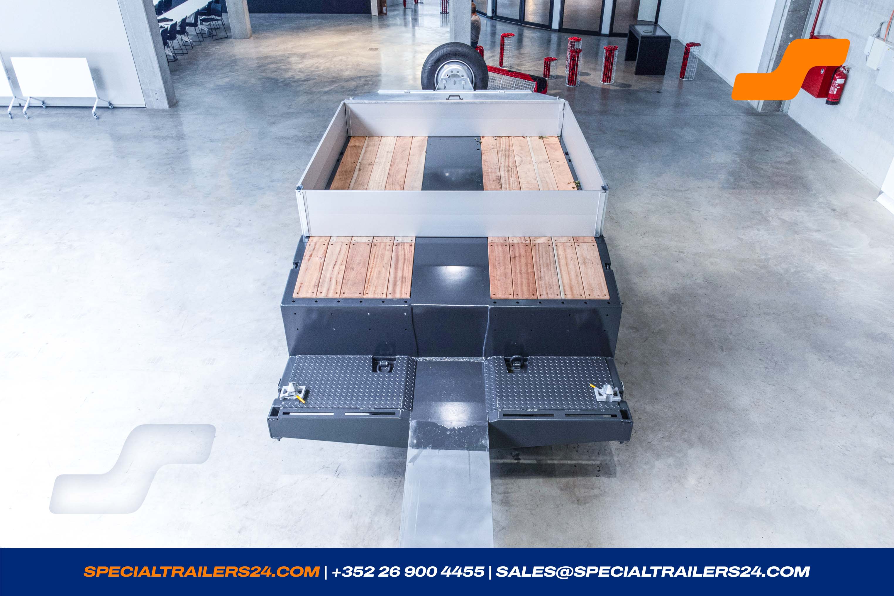 Low loader MAX Trailer MAX100 Vehicle for sale