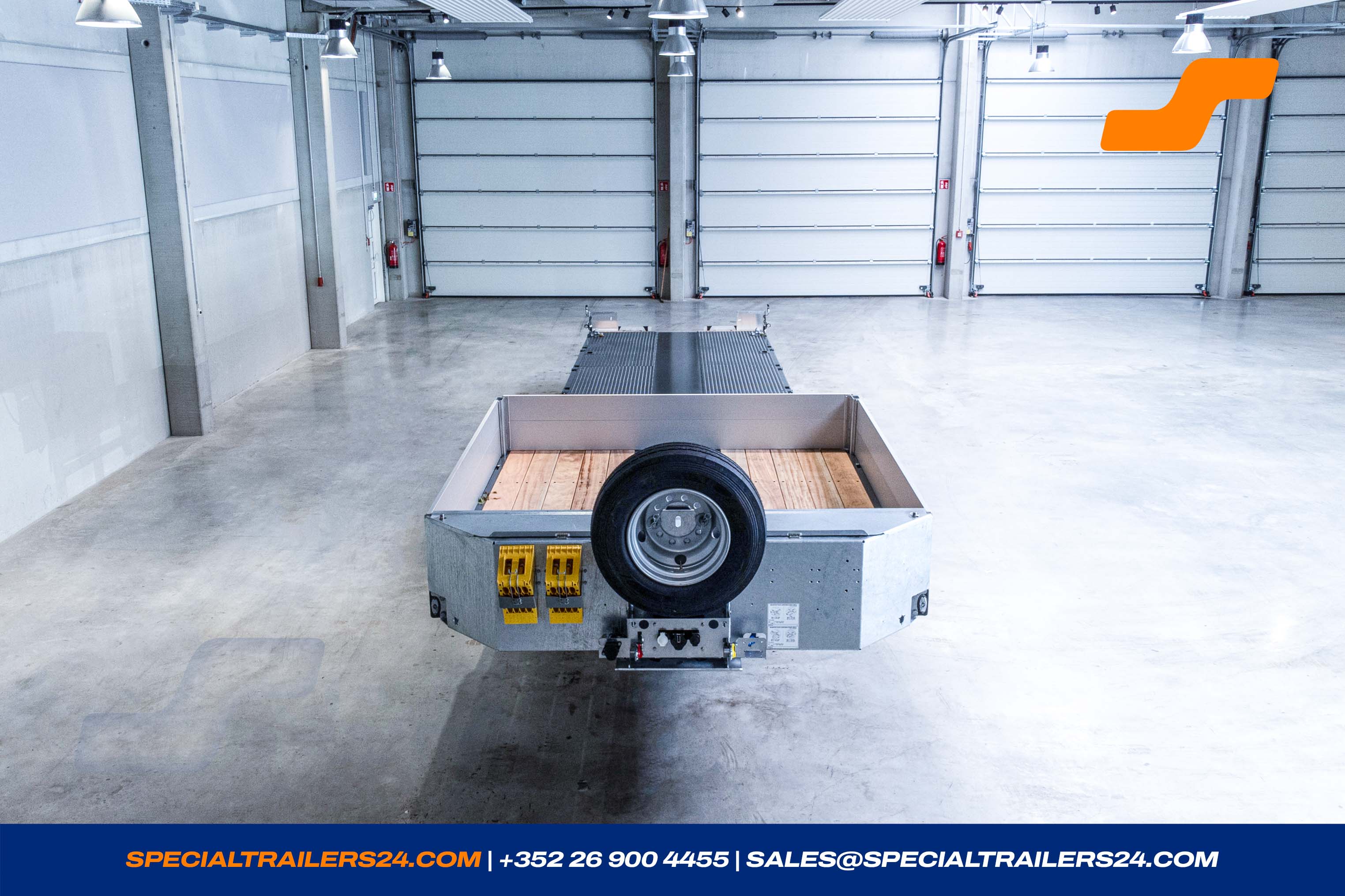 Low loader MAX Trailer MAX100 Vehicle for sale