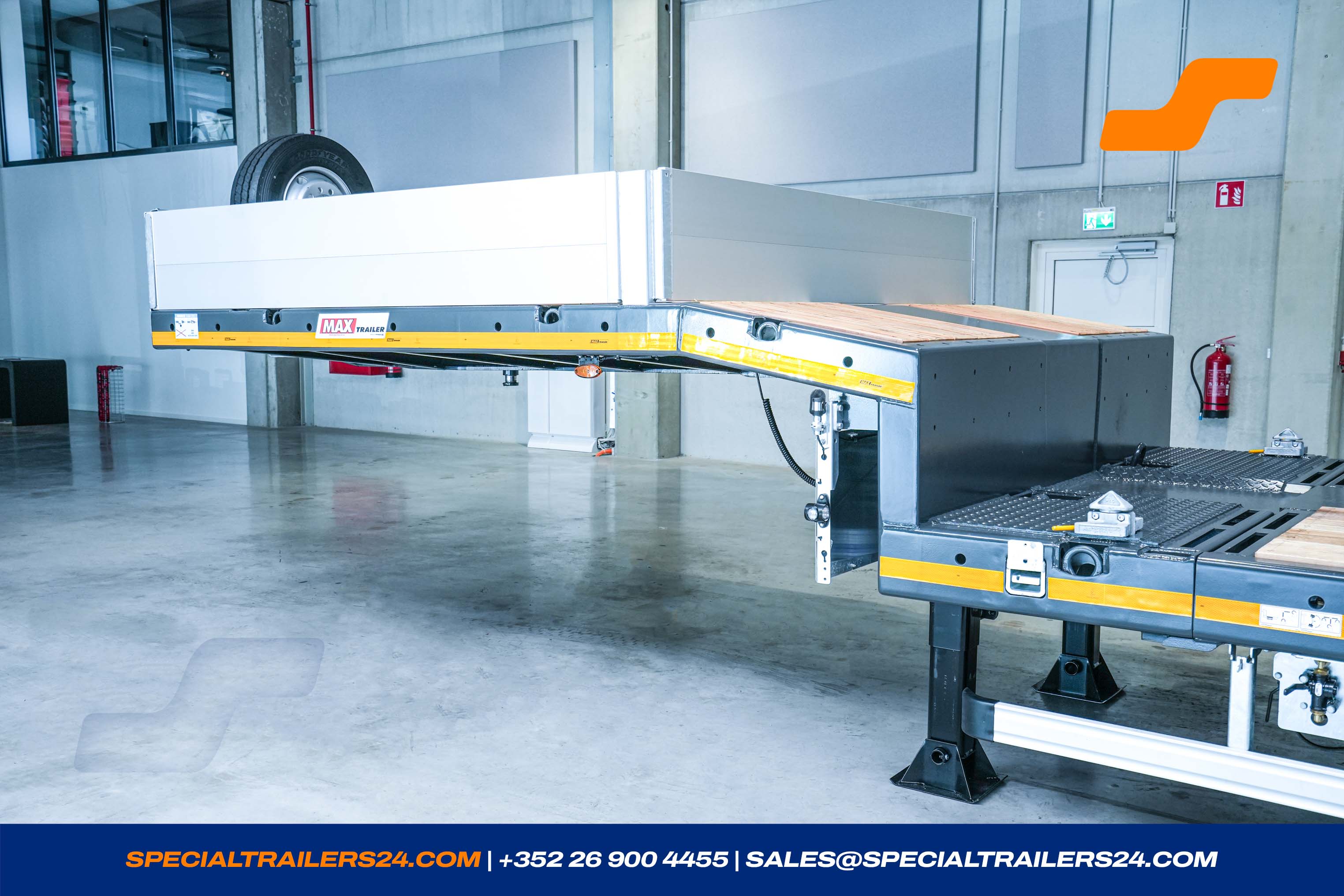 Low loader MAX Trailer MAX100 Vehicle for sale