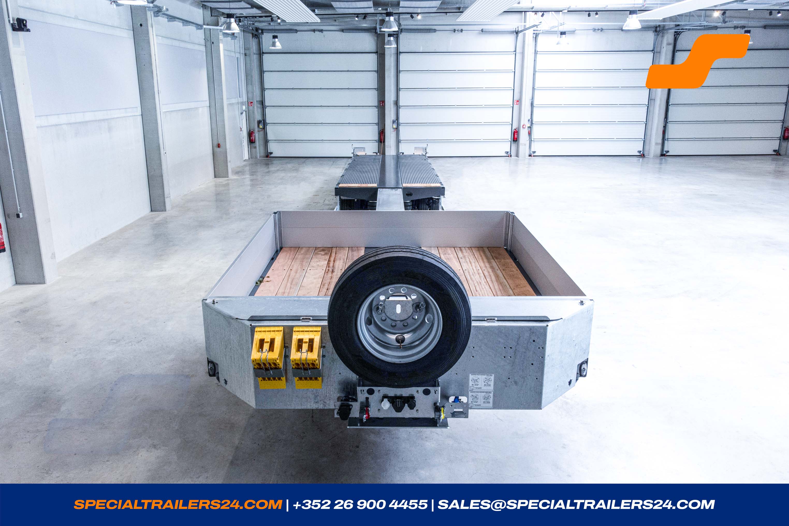 Low loader MAX Trailer MAX100 Vehicle for sale