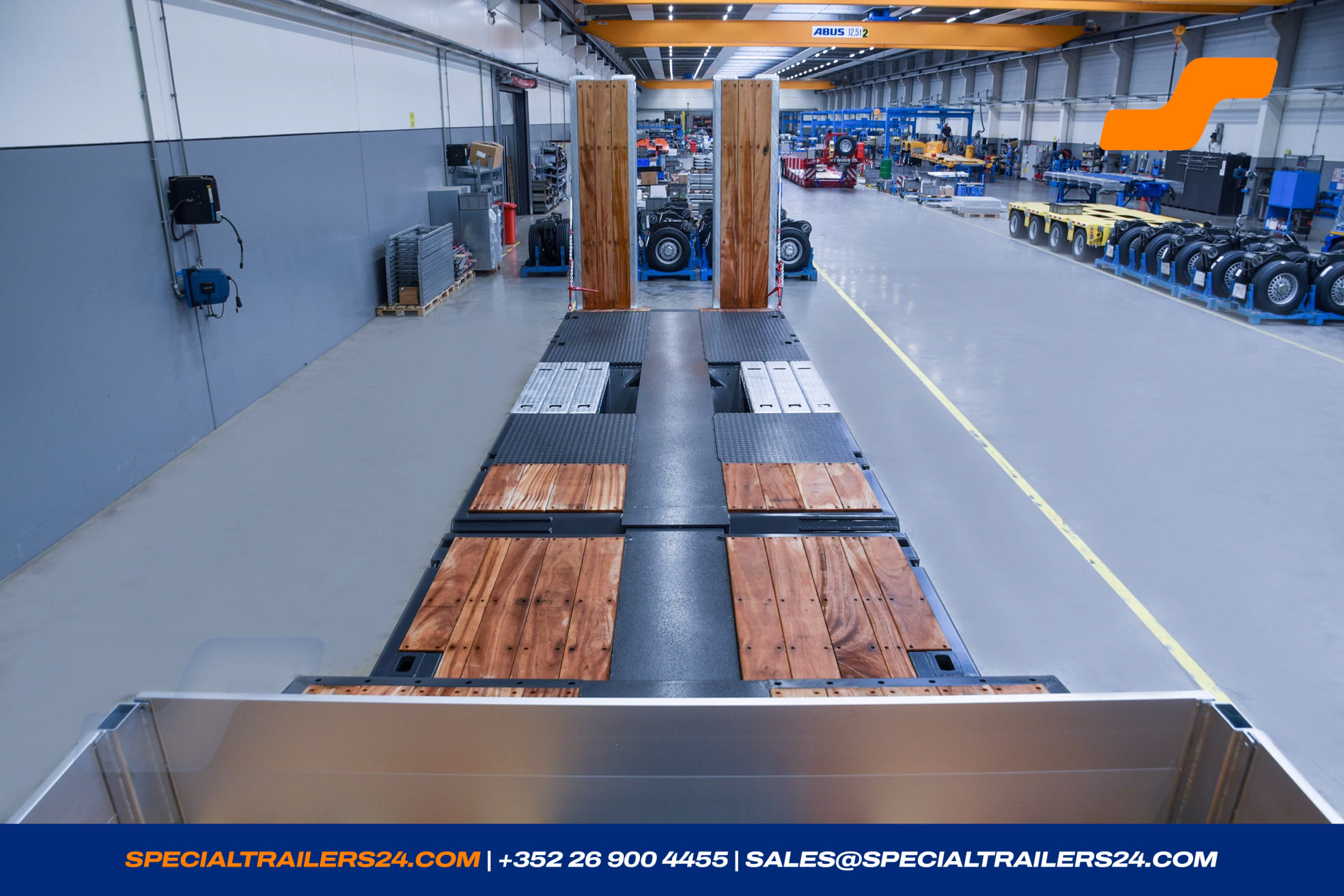 Low loader MAX Trailer MAX100 Vehicle for sale