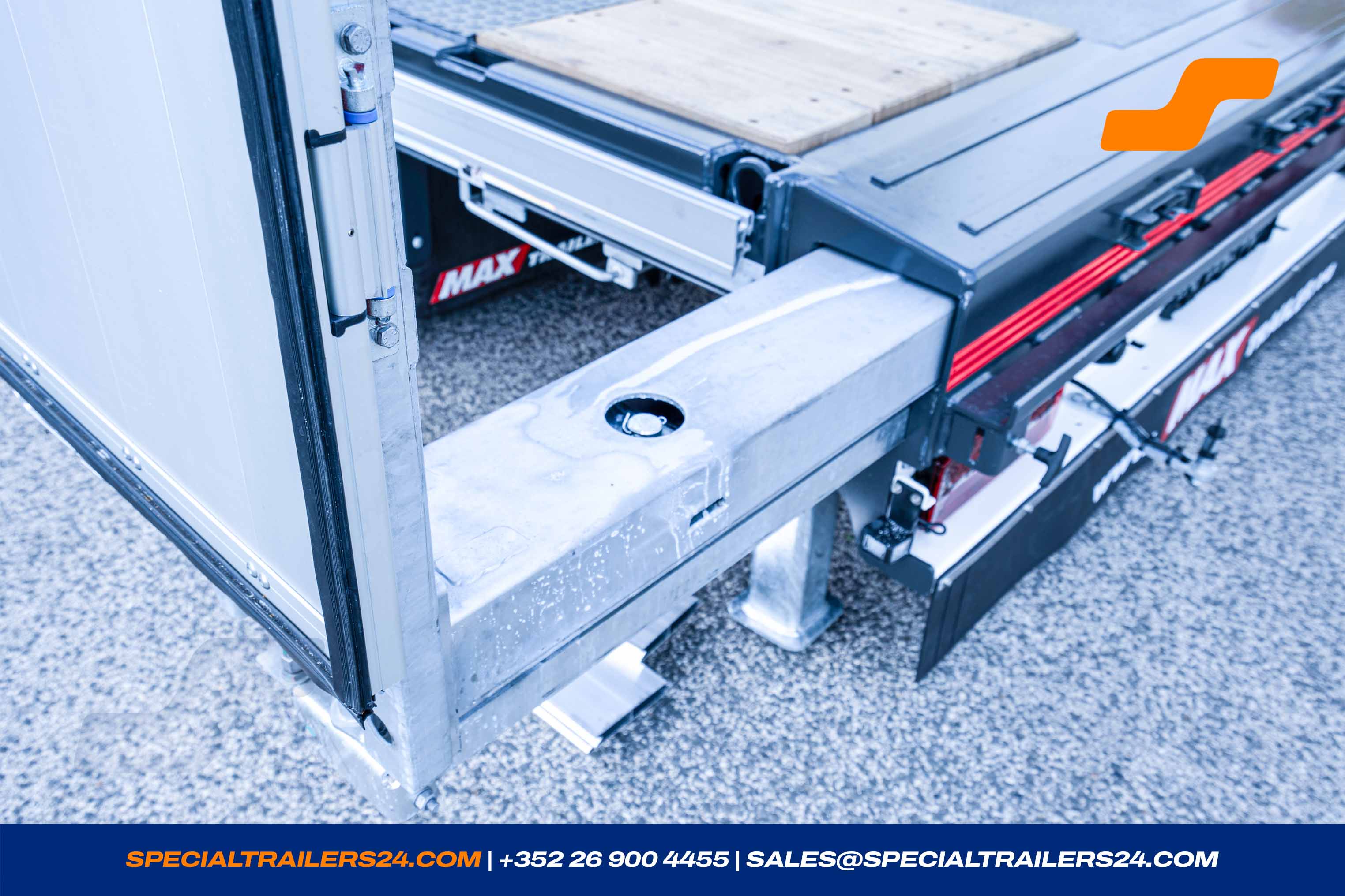 Low loader MAX Trailer MAX100 Vehicle for sale