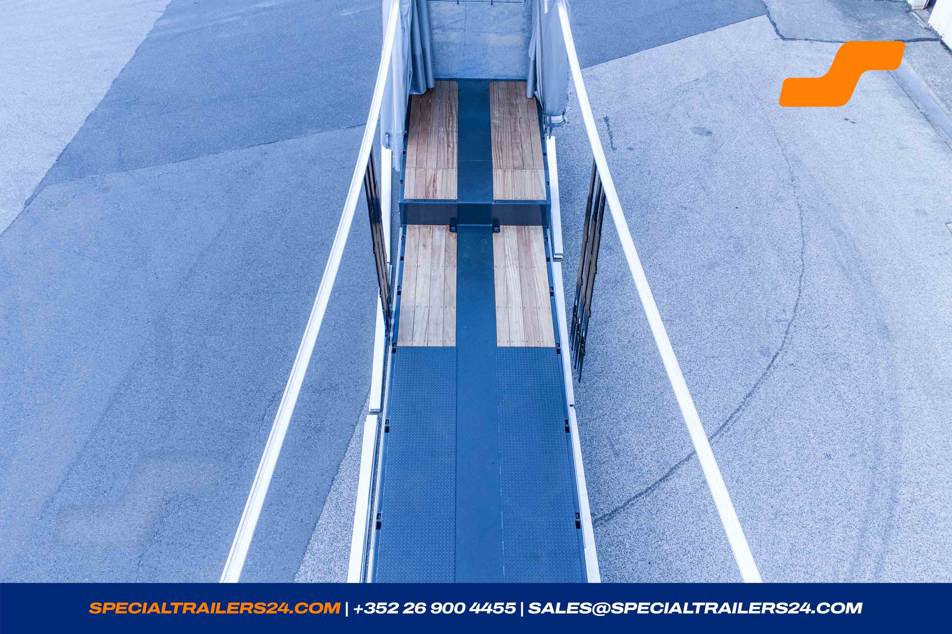 Low loader MAX Trailer MAX100 Vehicle for sale