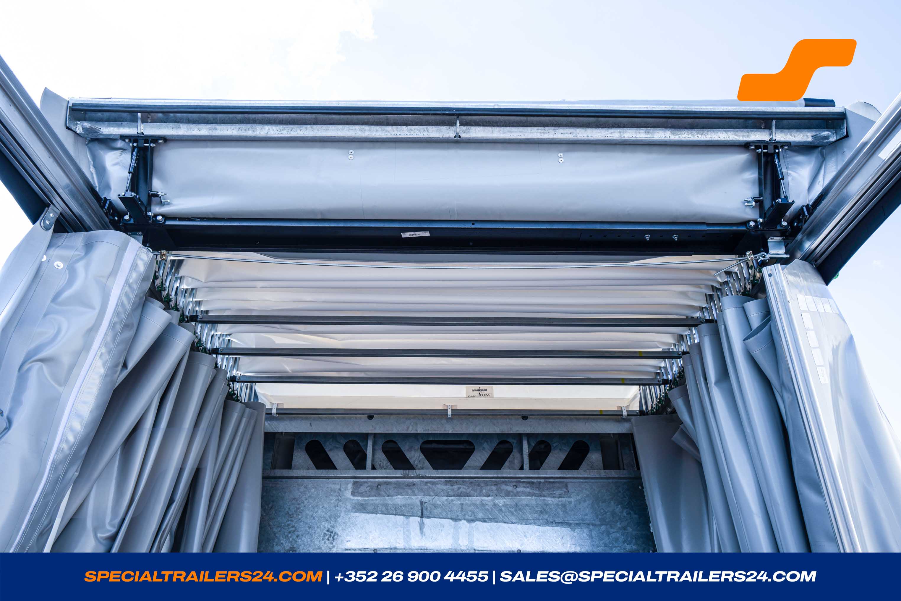 Low loader MAX Trailer MAX100 Vehicle for sale