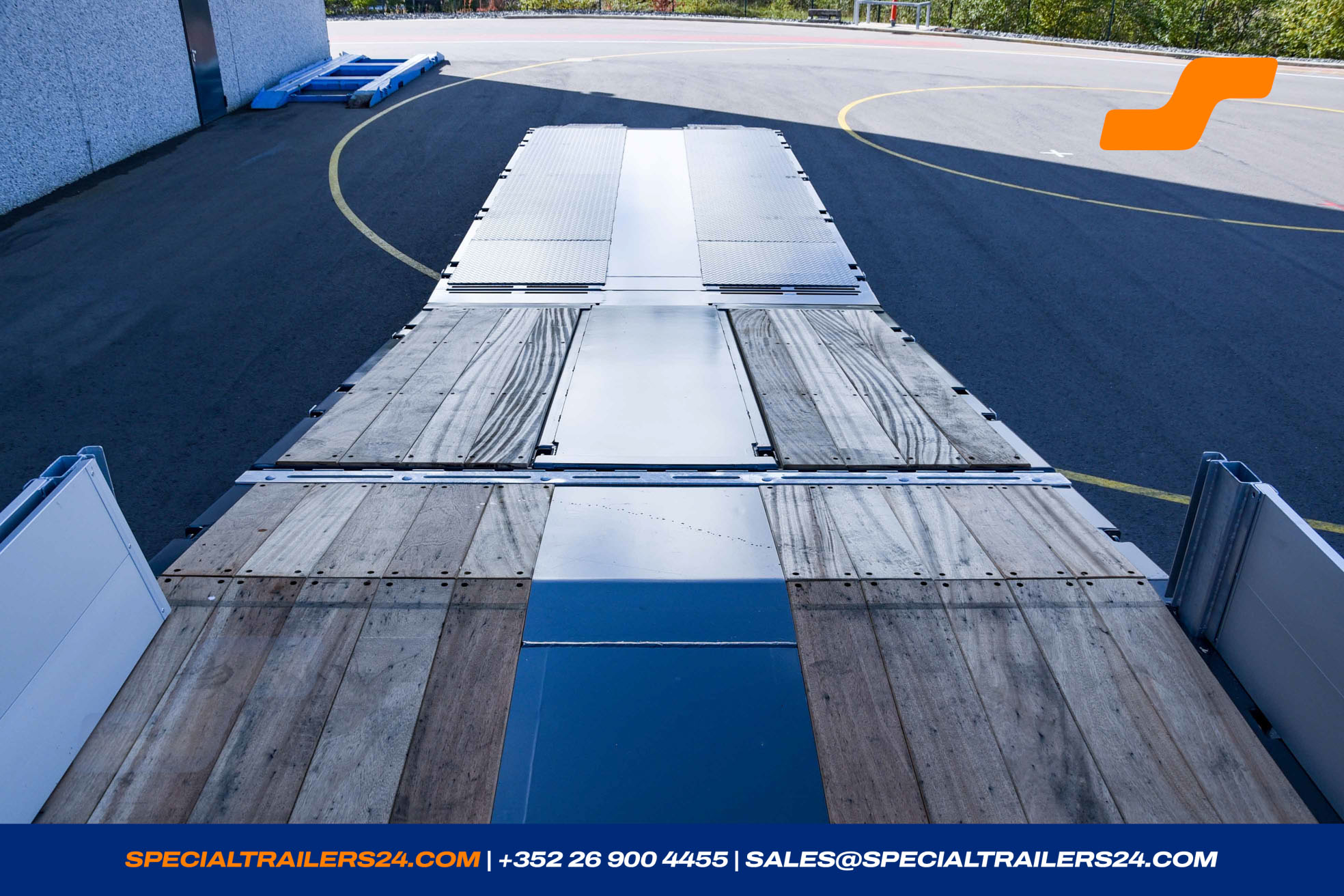 Low loader MAX Trailer MAX100 Vehicle for sale