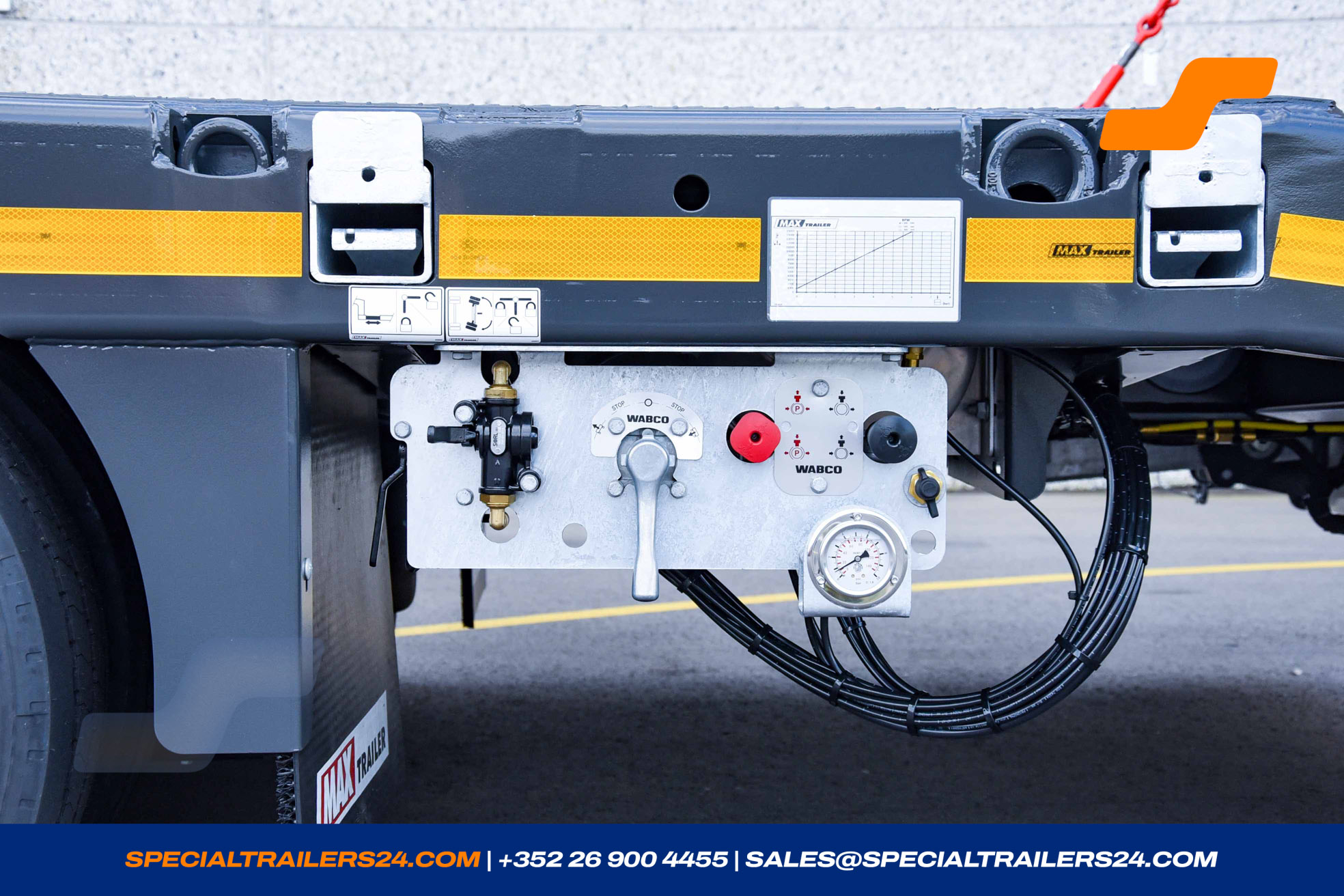 Low loader MAX Trailer MAX100 Vehicle for sale