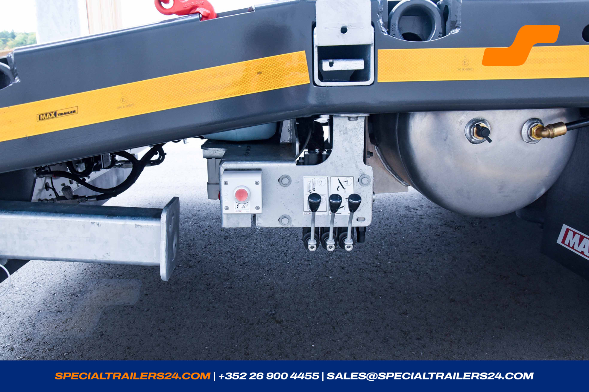 Low loader MAX Trailer MAX100 Vehicle for sale