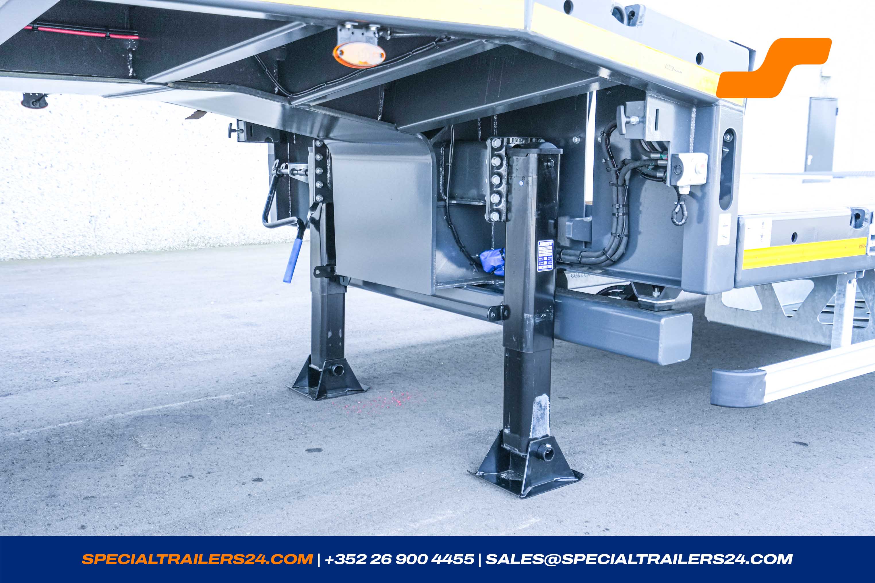 Low loader MAX Trailer MAX100 Vehicle for sale (image count prefix 15/42)