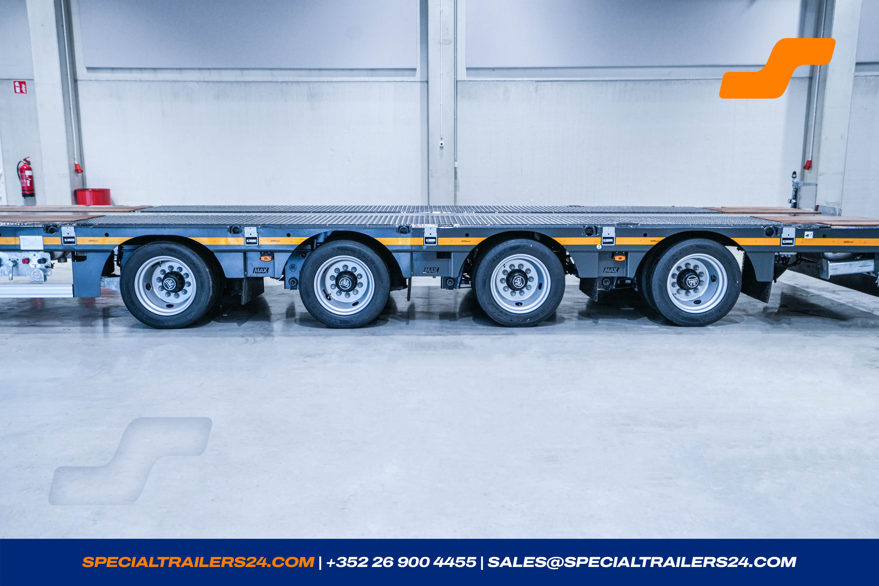 Low loader MAX Trailer MAX110 Vehicle for sale