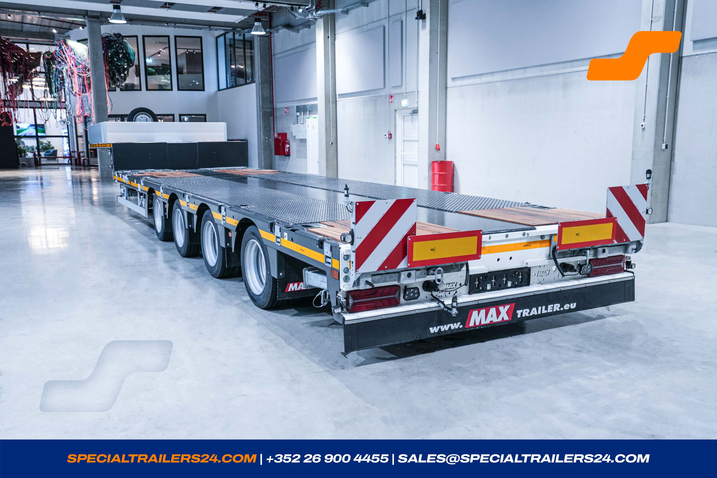 Low loader MAX Trailer MAX110 Vehicle for sale