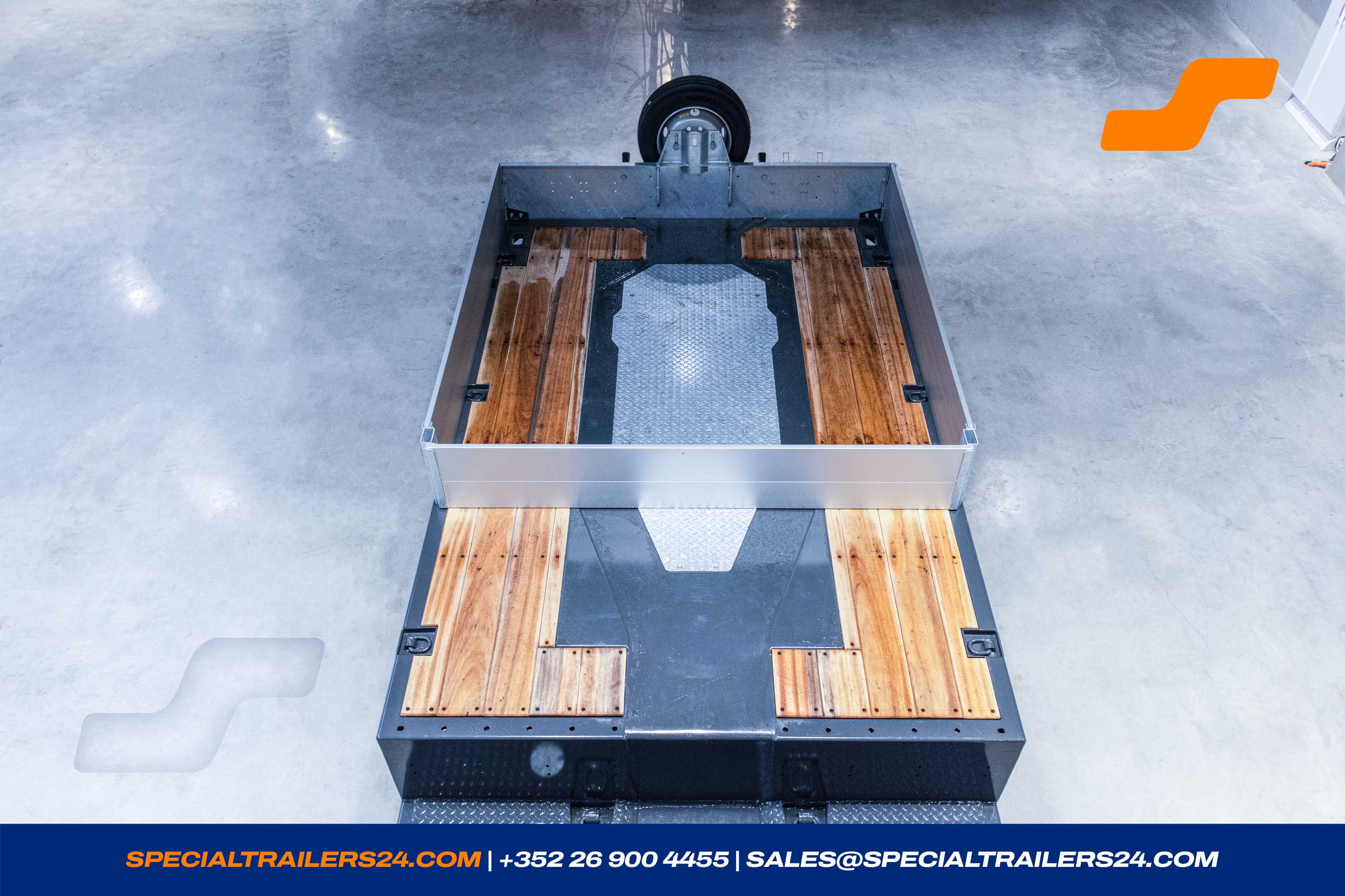 Low loader MAX Trailer MAX110 Vehicle for sale