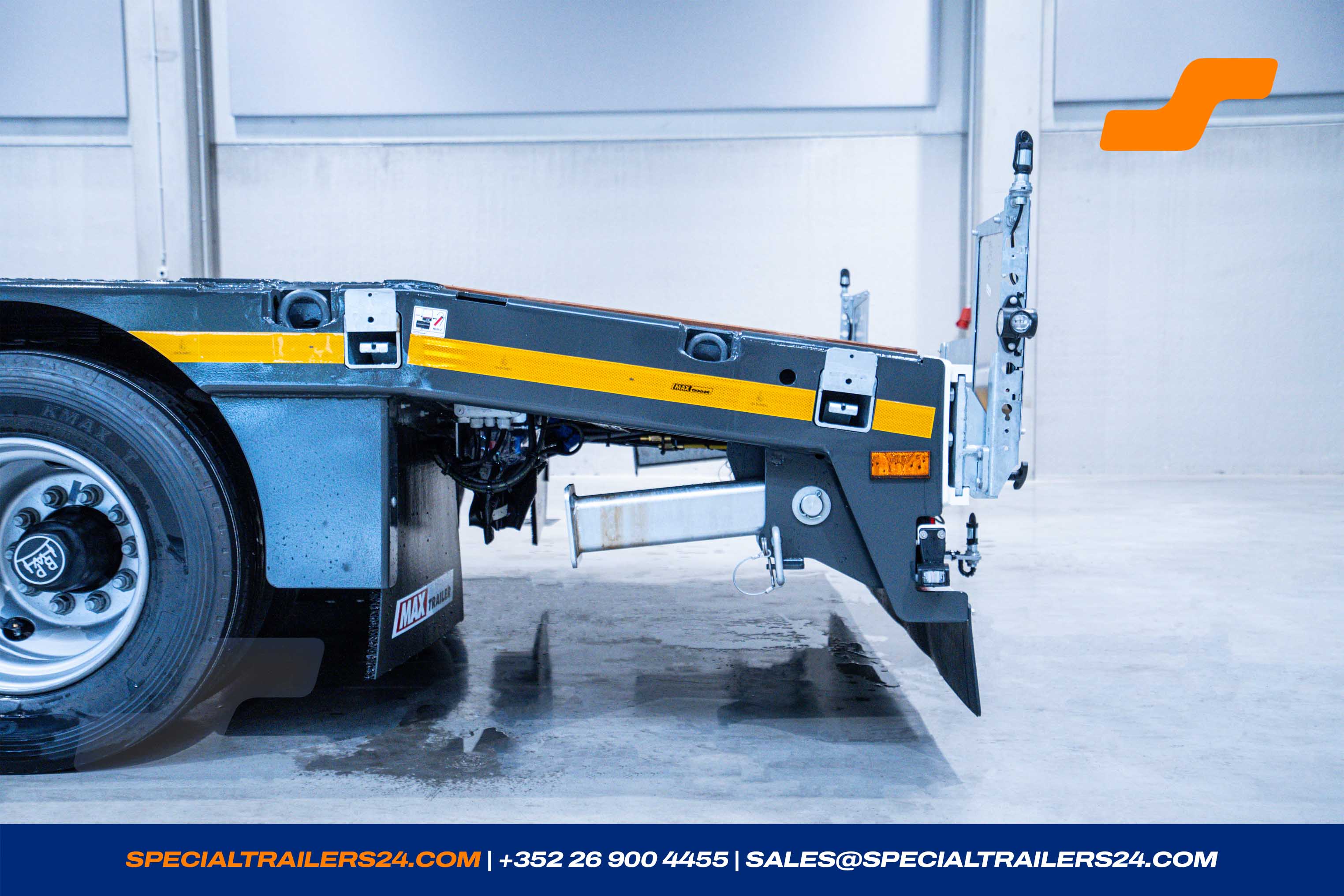 Low loader MAX Trailer MAX110 Vehicle for sale