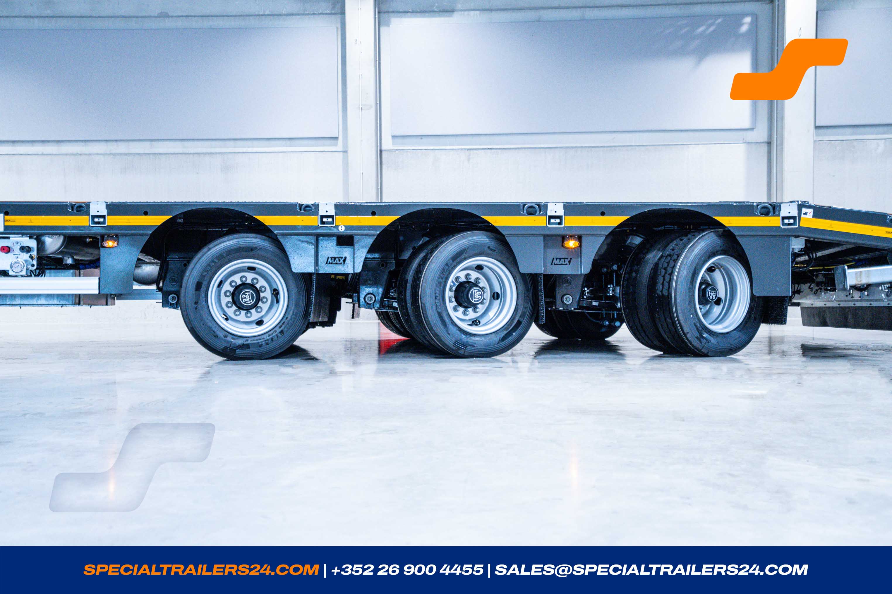 Low loader MAX Trailer MAX110 Vehicle for sale