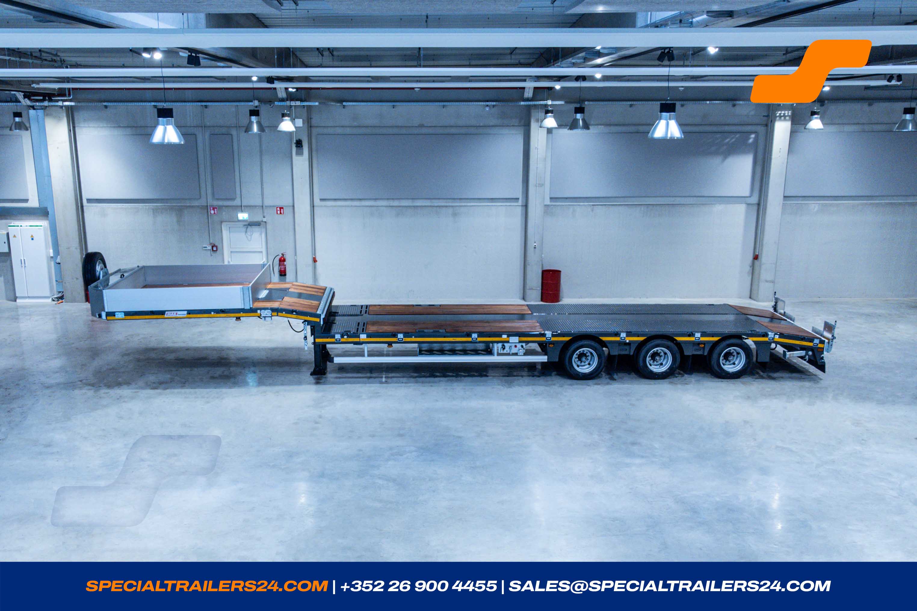 Low loader MAX Trailer MAX110 Vehicle for sale