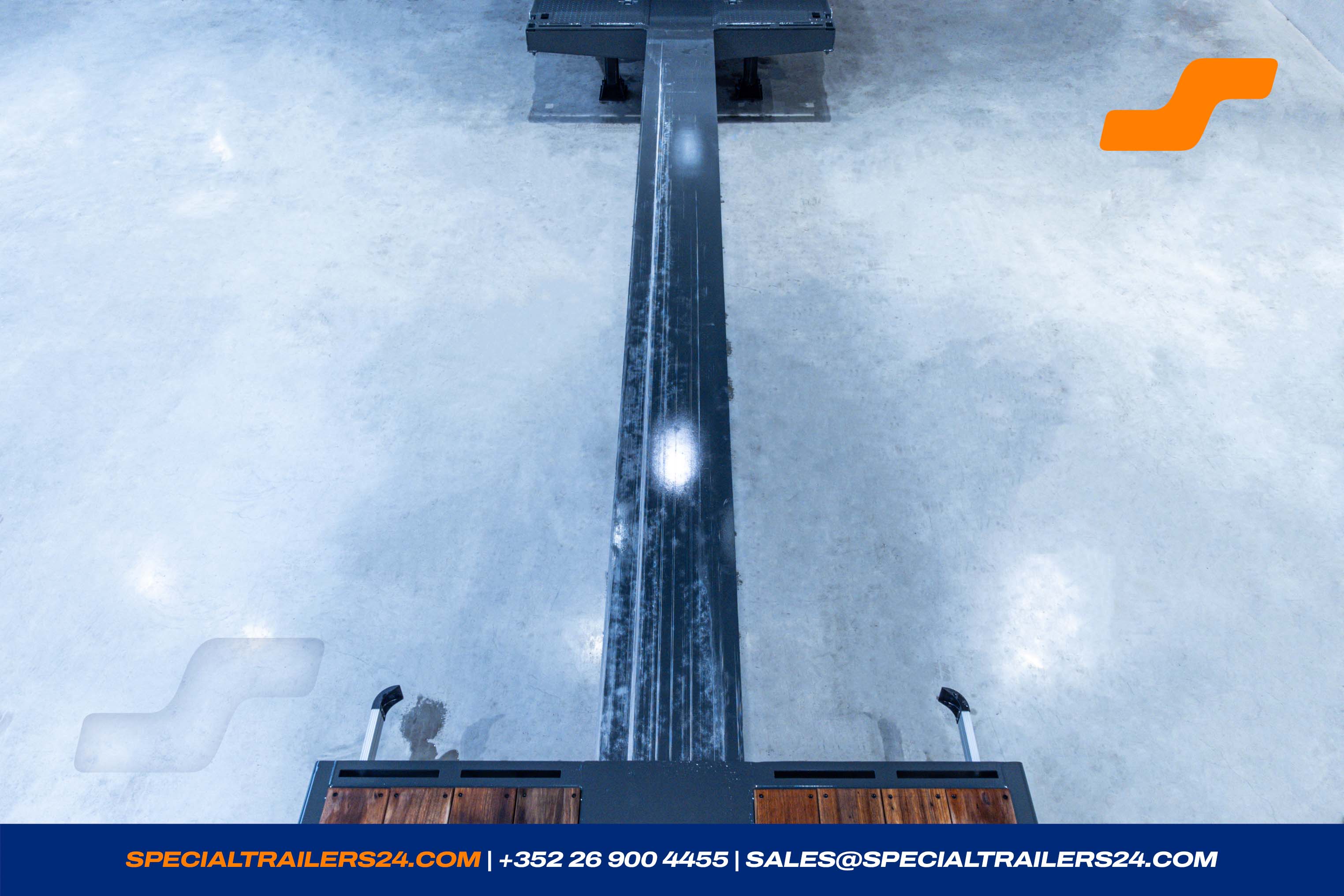 Low loader MAX Trailer MAX110 Vehicle for sale